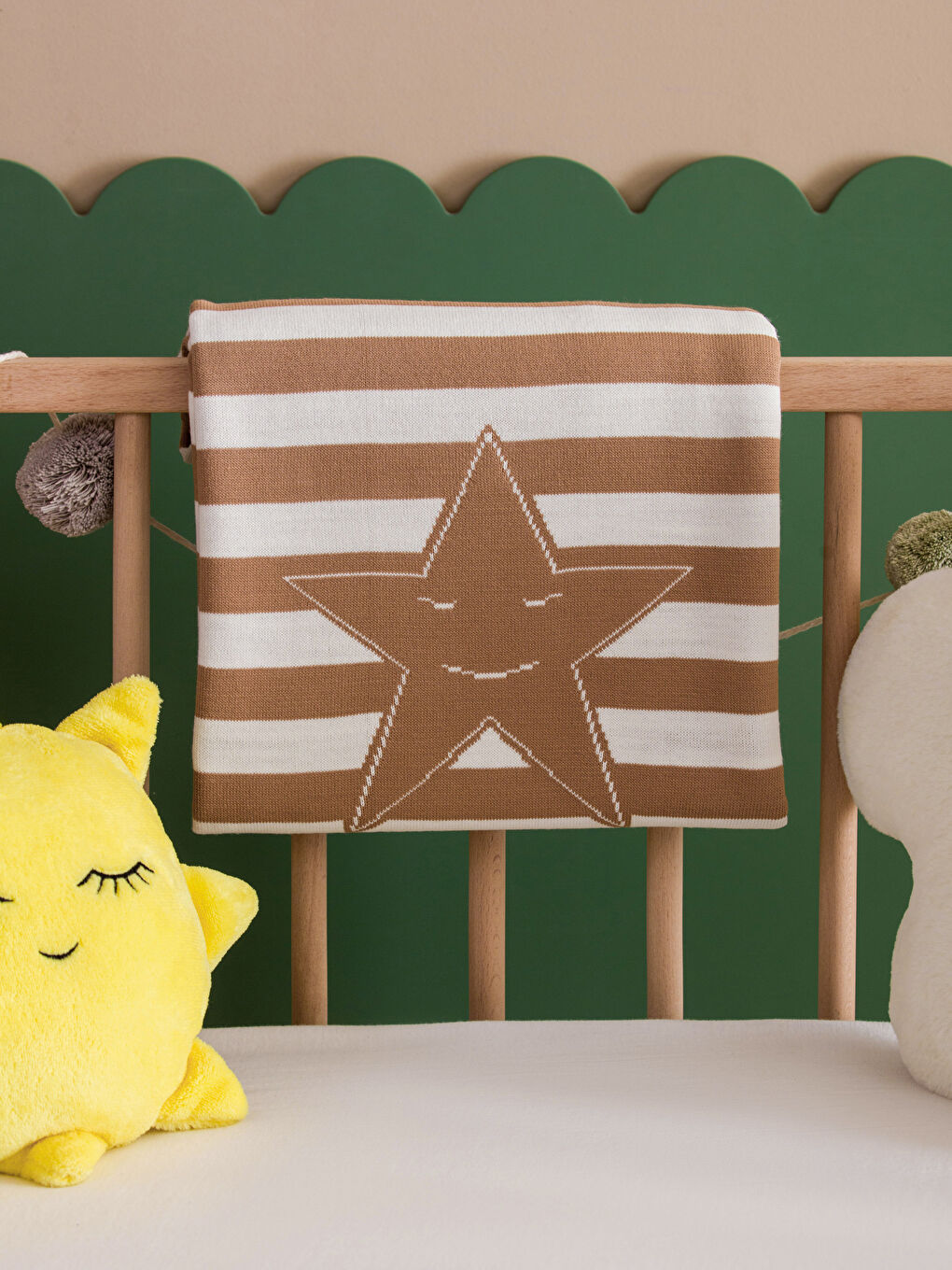 Kahverengi Yıldız Baskılı Erkek Bebek Battaniye-1