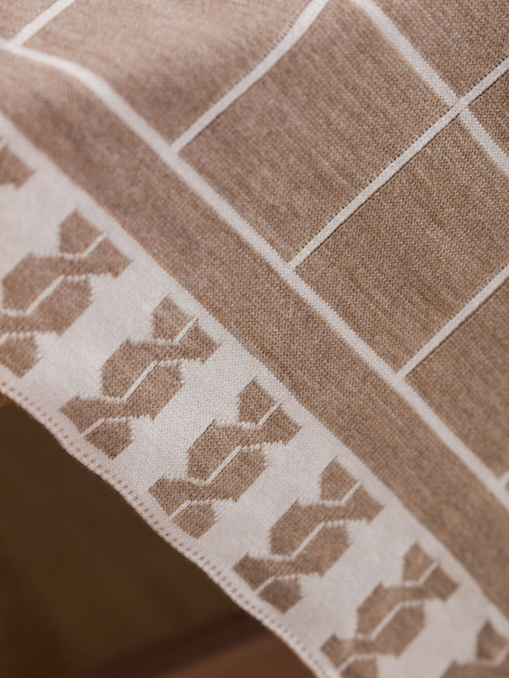 Kahverengi Desenli Erkek Bebek Battaniyesi-2