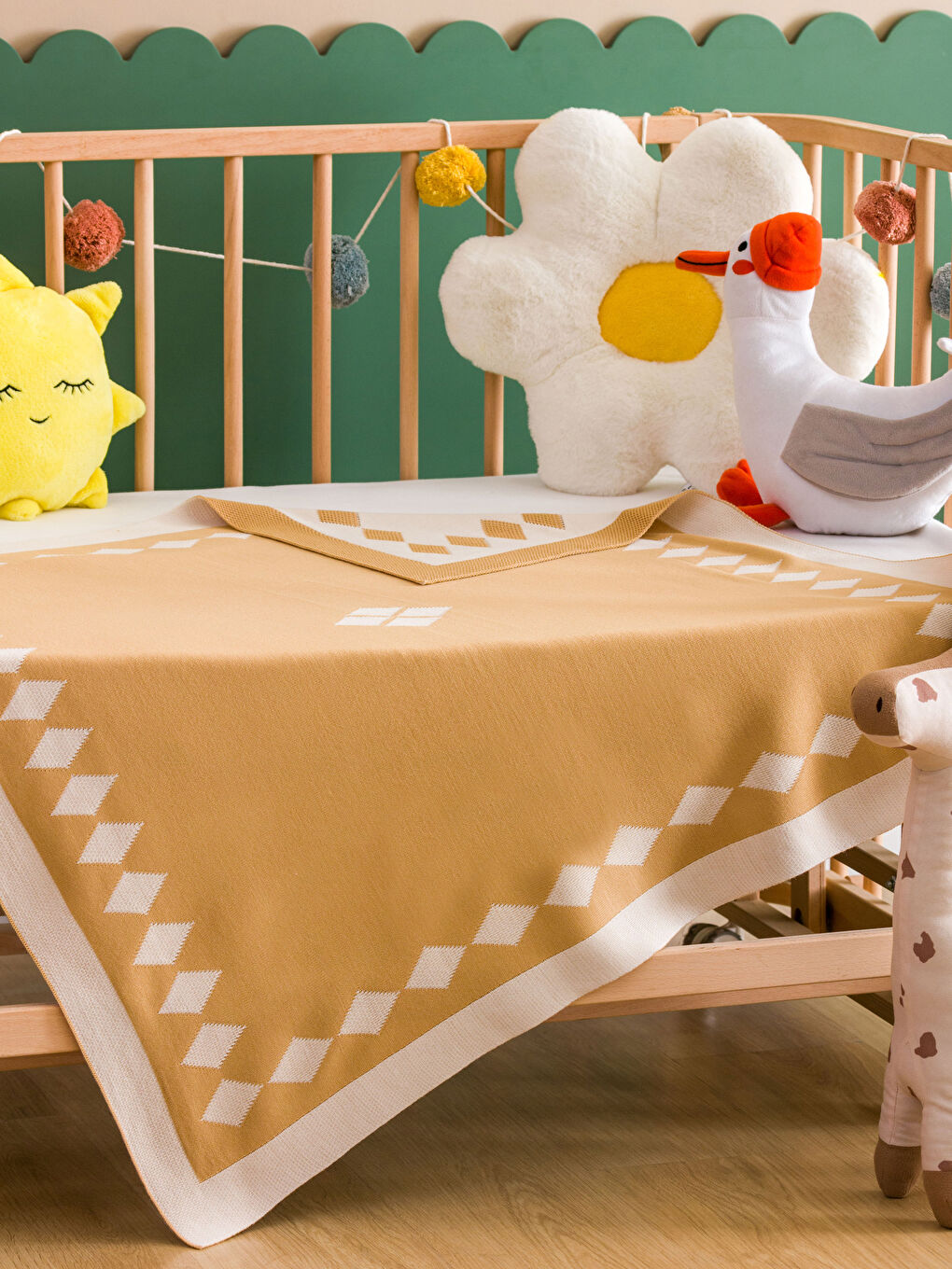 Kahverengi Desenli Erkek Bebek Battaniyesi