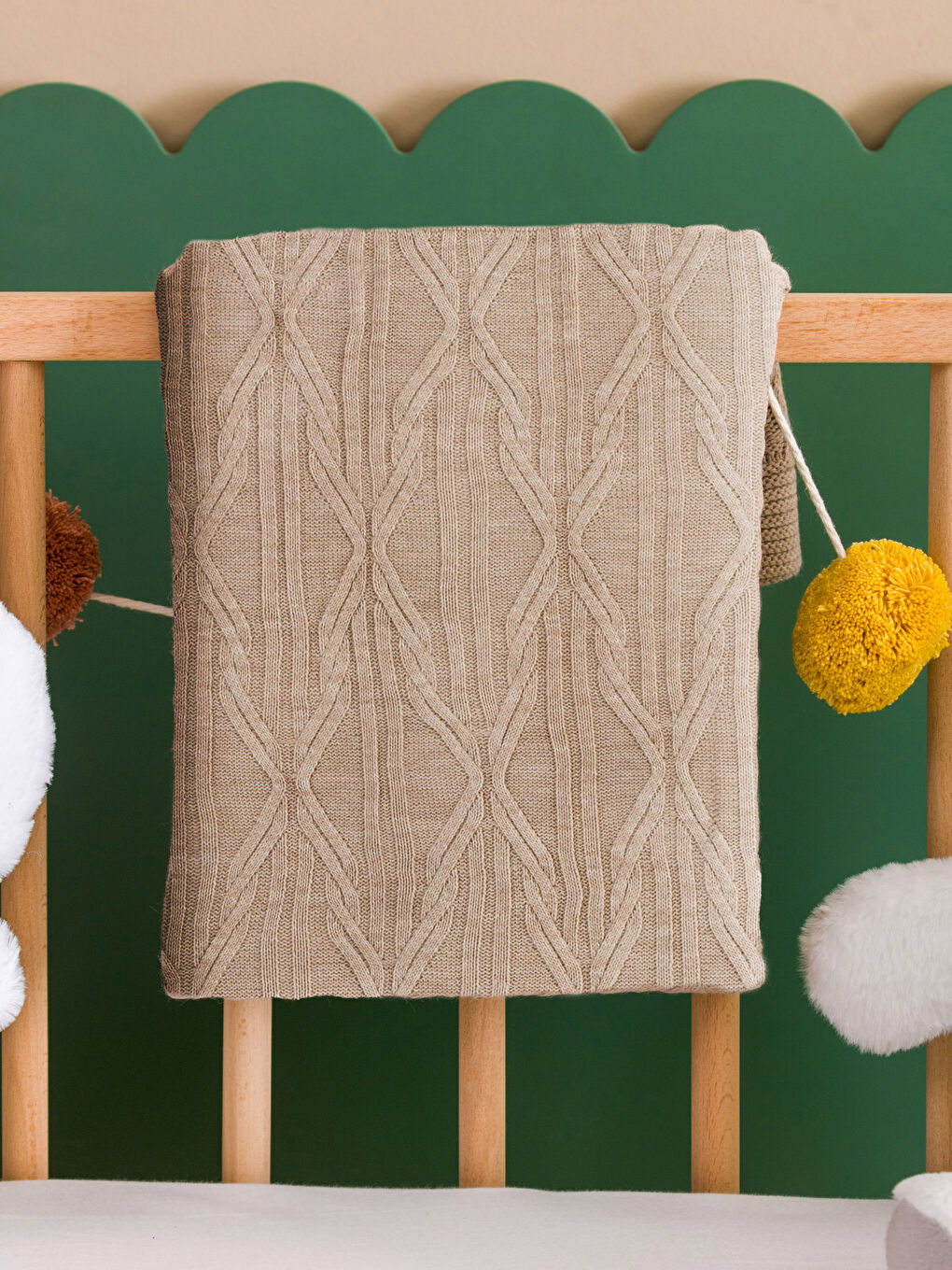 Bej Desenli Erkek Bebek Battaniye 85x95 cm-1