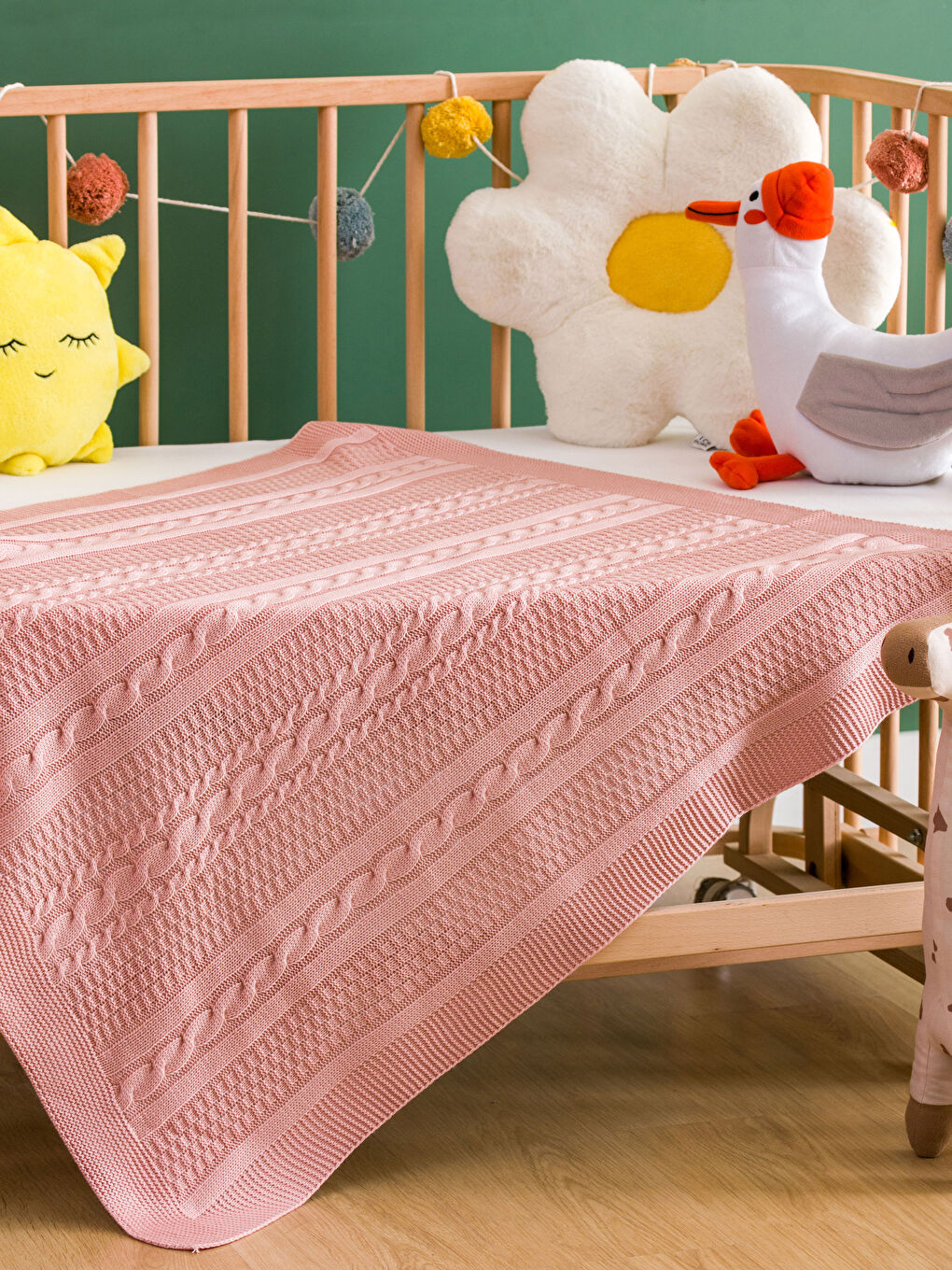 LCW baby Pembe Desenli Kız Bebek Battaniyesi