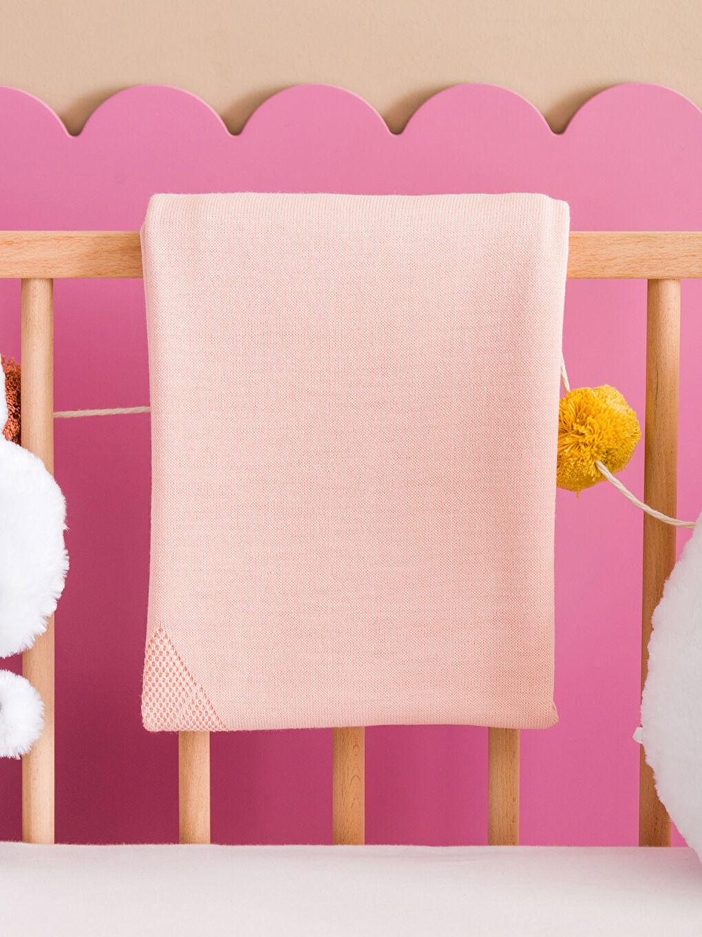 Pembe Desenli Kız Bebek Battaniyesi-1