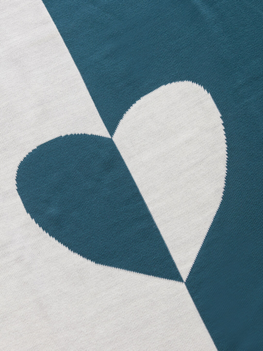 Lacivert Kalp Desenli Kız Bebek Battaniye 85x95 cm-2