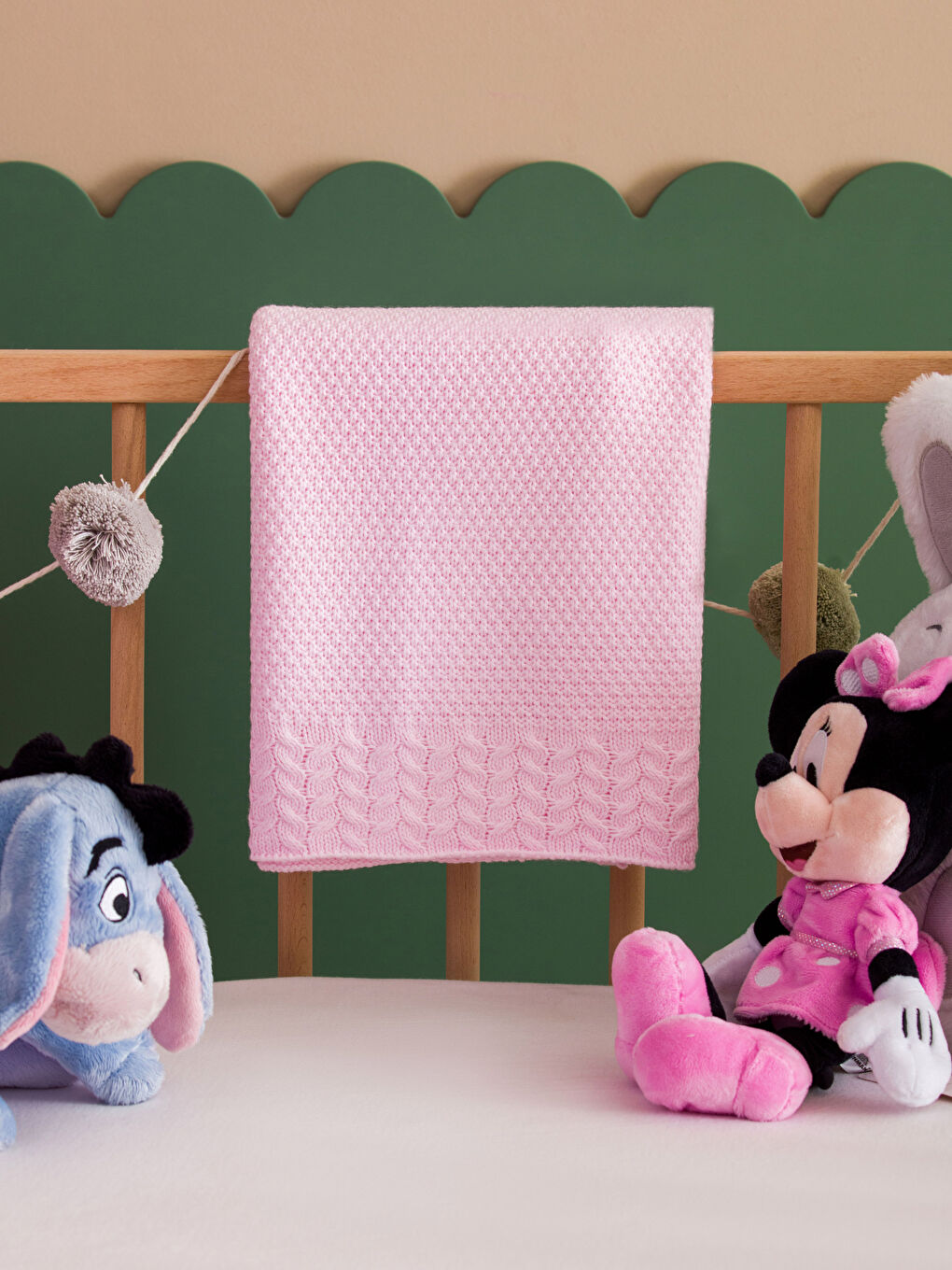 Pembe Desenli Kız Bebek Battaniyesi-1