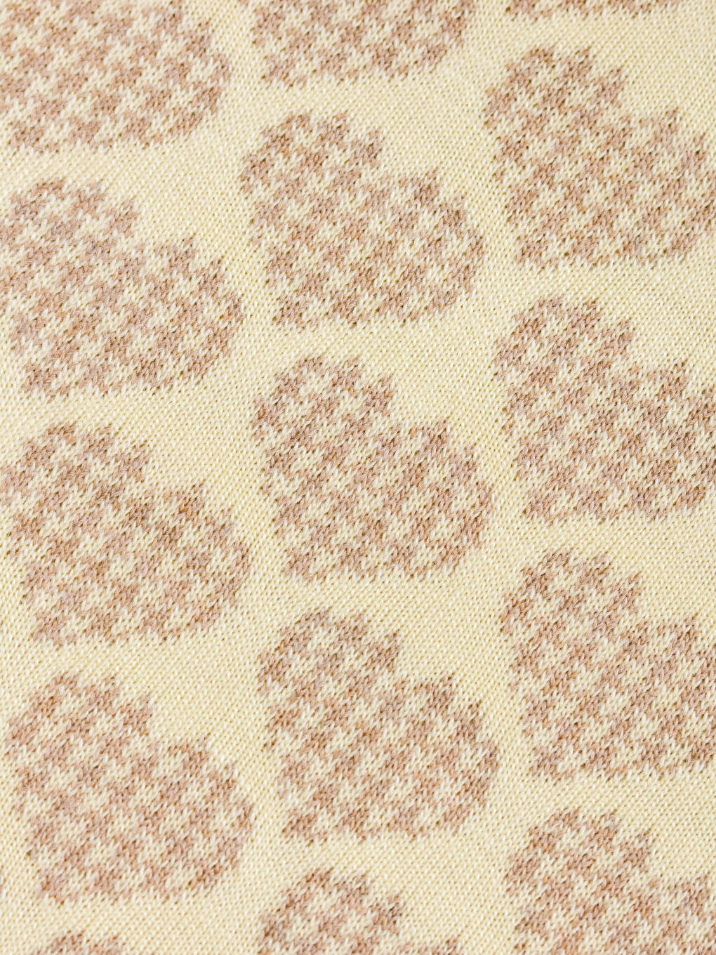 Sarı Kalp Desenli Kız Bebek Battaniyesi-2