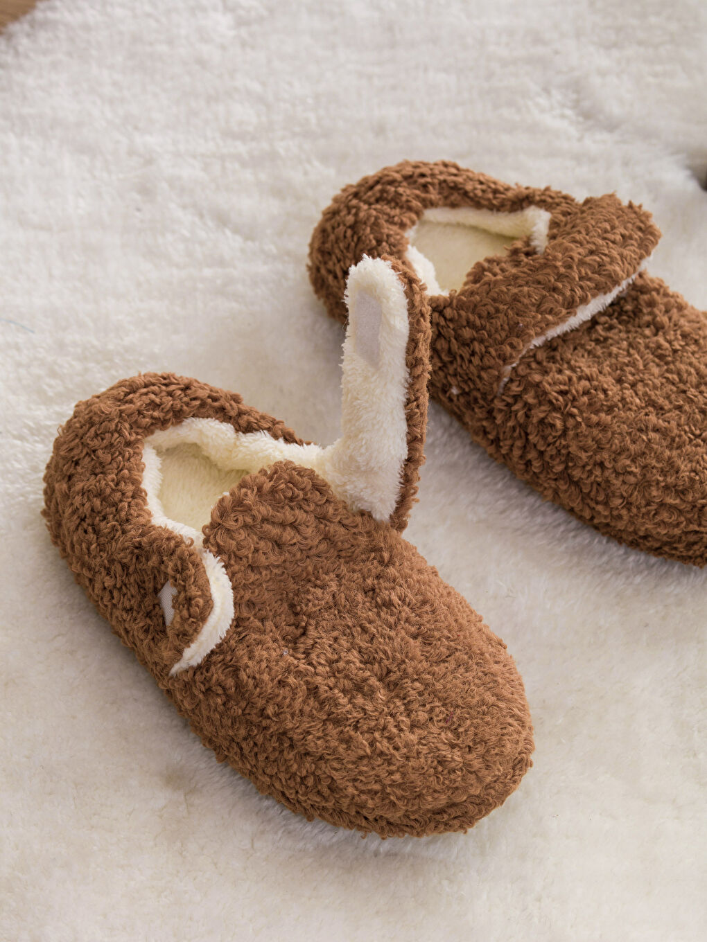 LCW HOME Plush Women's Home Shoes -W3EN01Z8-S6P