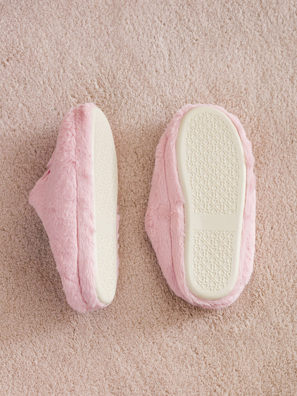 Pembe Nakışlı Kadın Ev Terliği-3