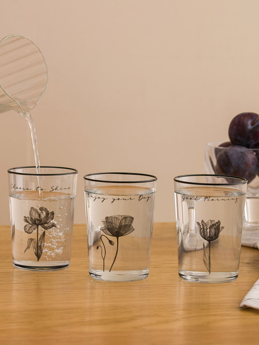 Siyah Çiçek Desenli Cam Bardak Seti 3'lü