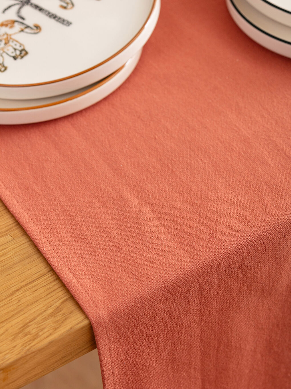 Kırmızı Dantel Detaylı Püsküllü Runner 45x150 cm-3