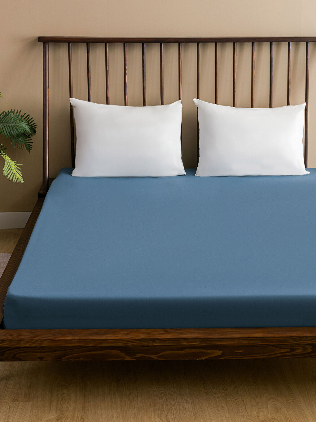 Plain Cotton Double Bed Sheet 260x280 Cm