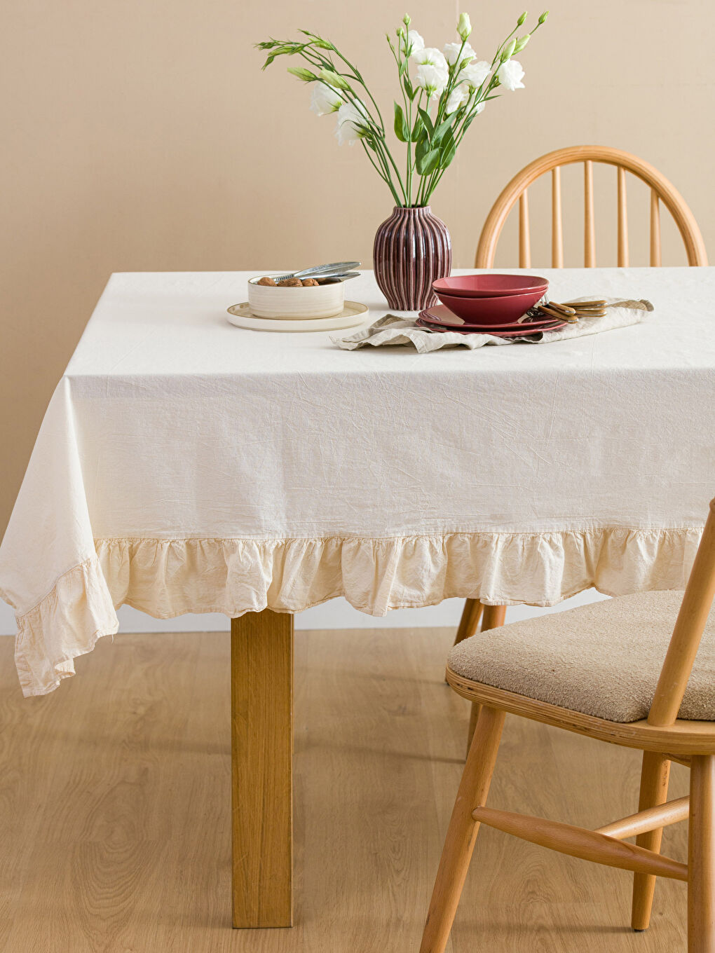 LCW HOME Tasselled Tablecloth 150x200 cm -W3EU52Z8-VGB
