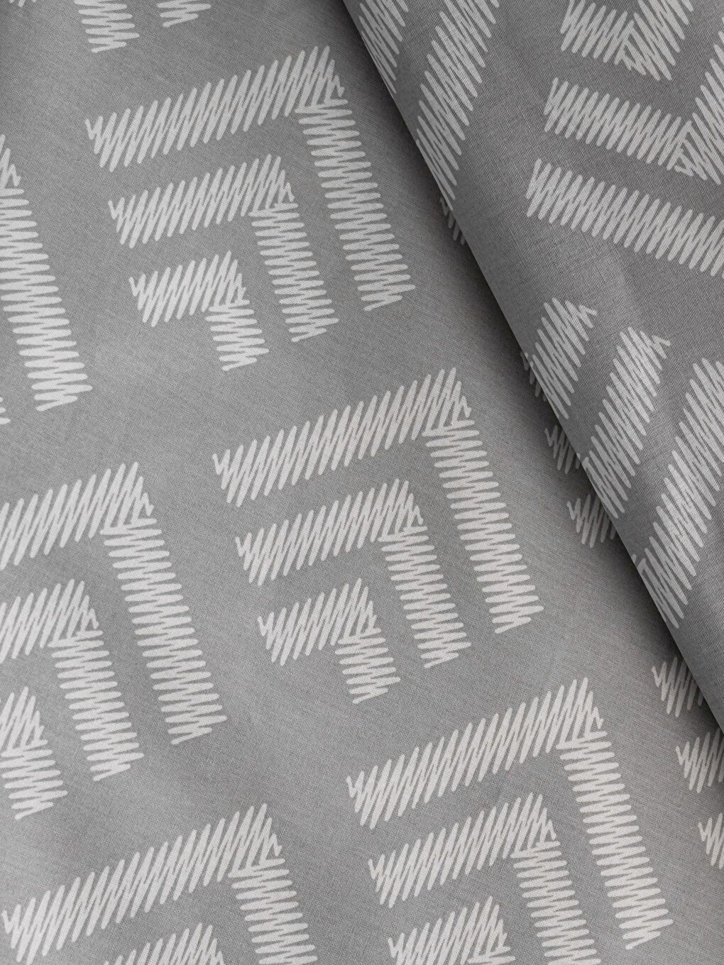 Полный комплект двуспального постельного белья из хлопка с принтом-5