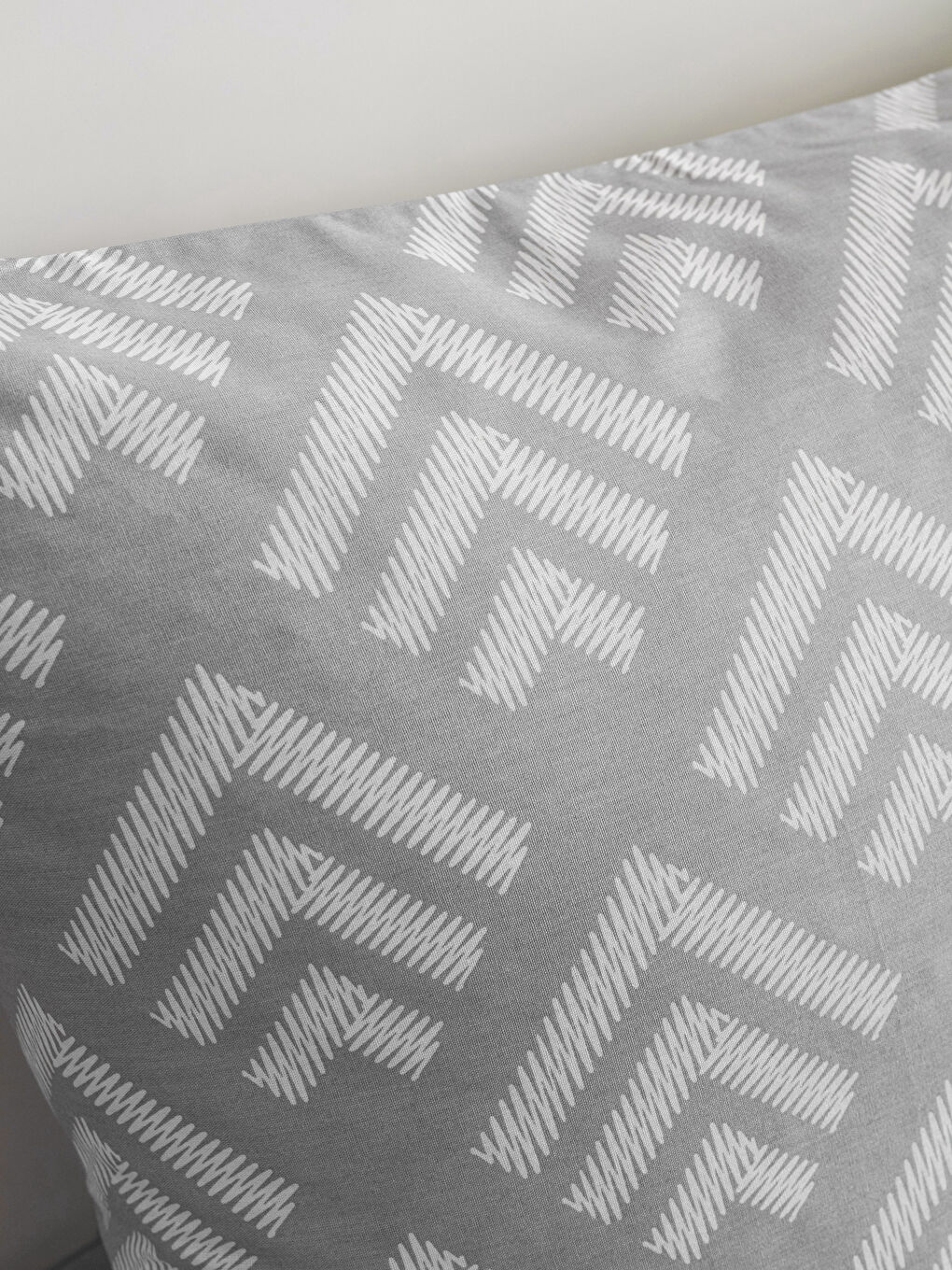 Gri Pamuklu Baskılı Tek Kişilik Nevresim Takımı-3