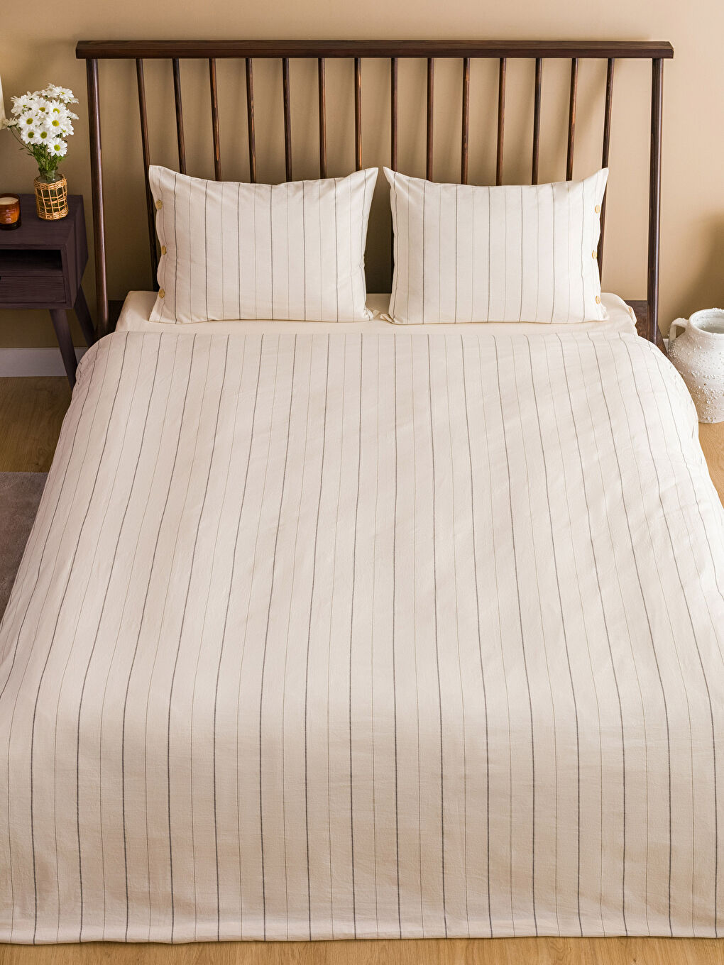 Ekru Çizgili Çift Kişilik Nevresim Takımı