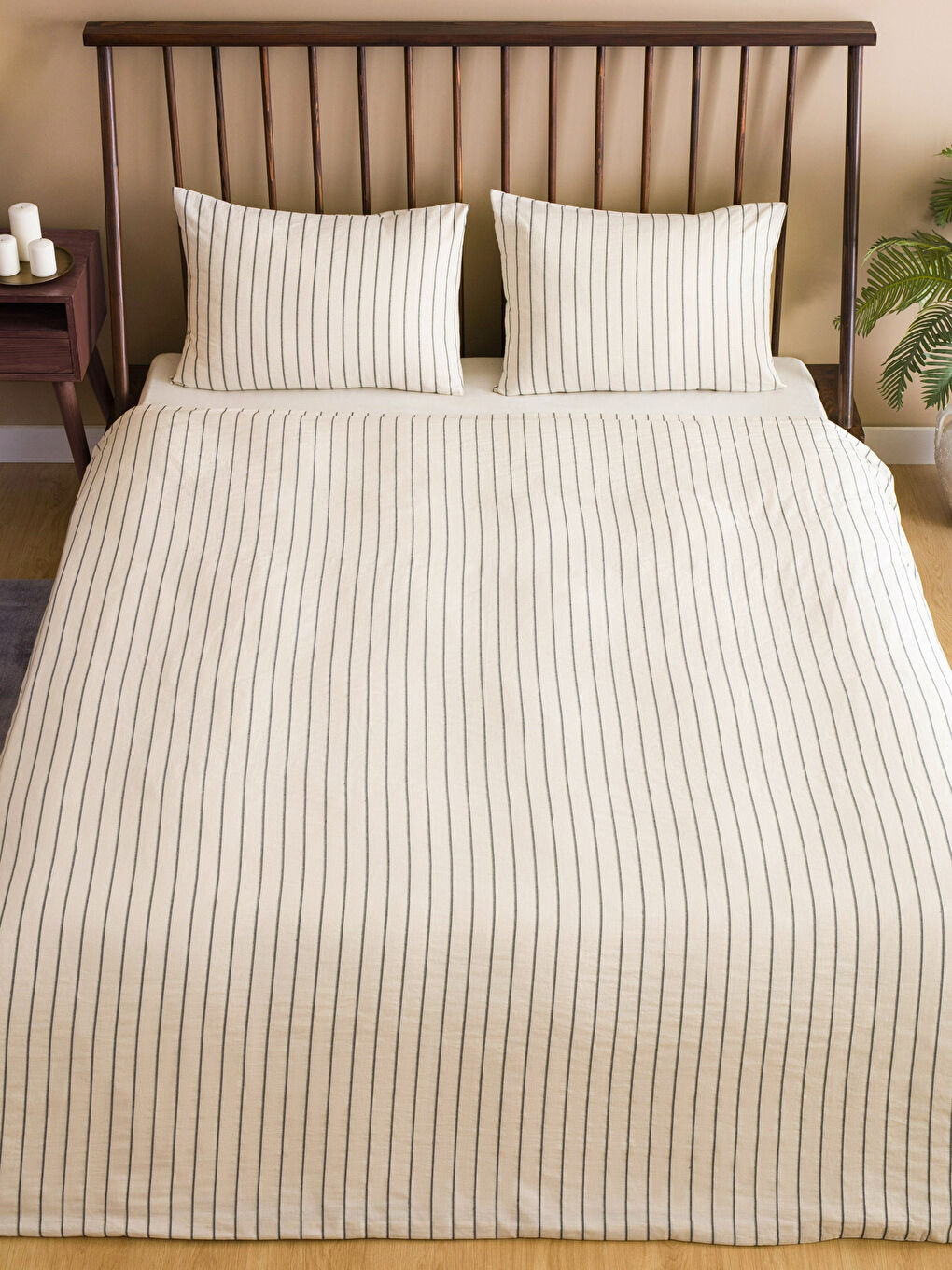 Karışık Çizgili Çift Kişilik Nevresim Seti-1