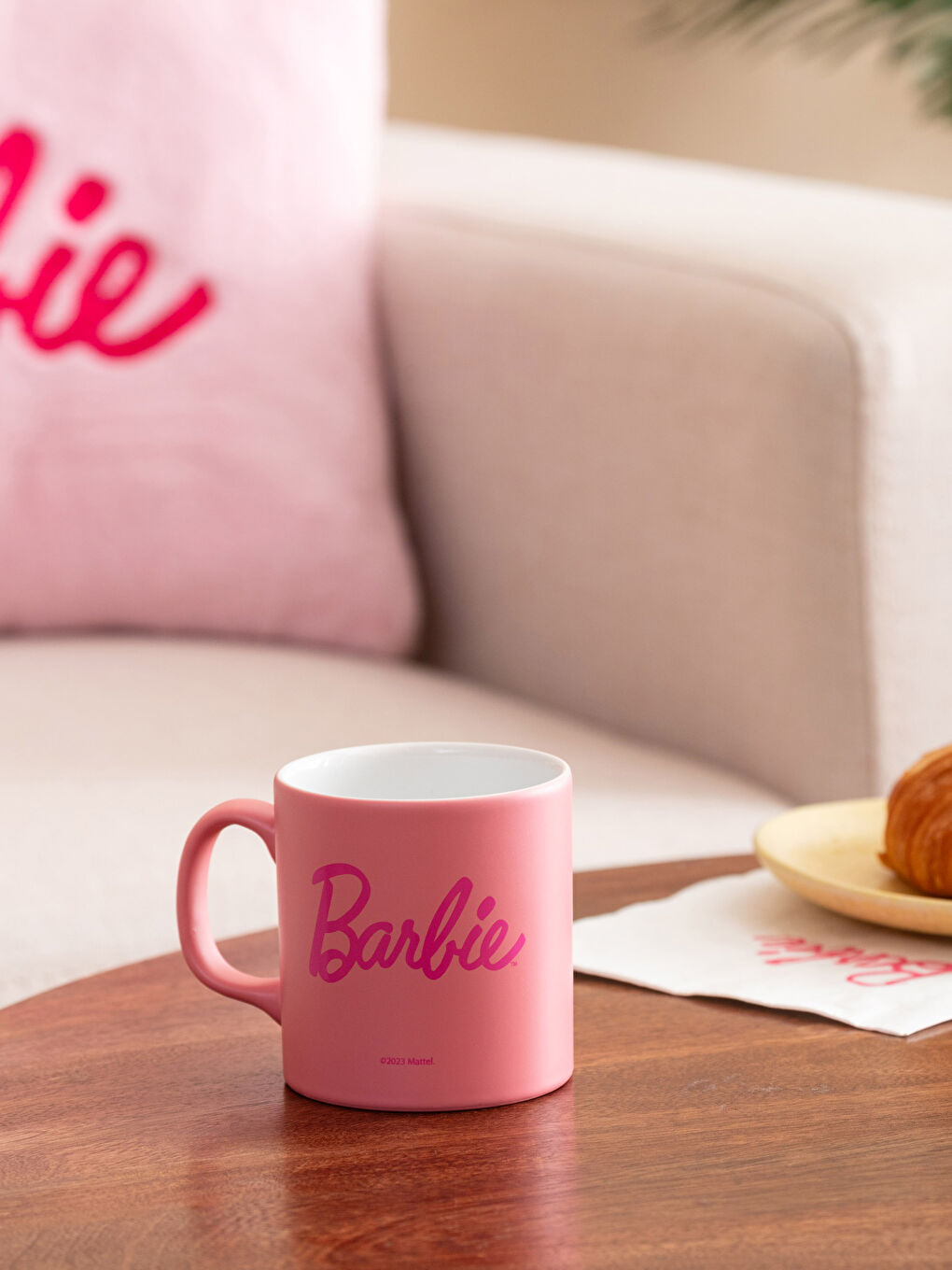 Barbie štampana keramička šolja 320 ml-1