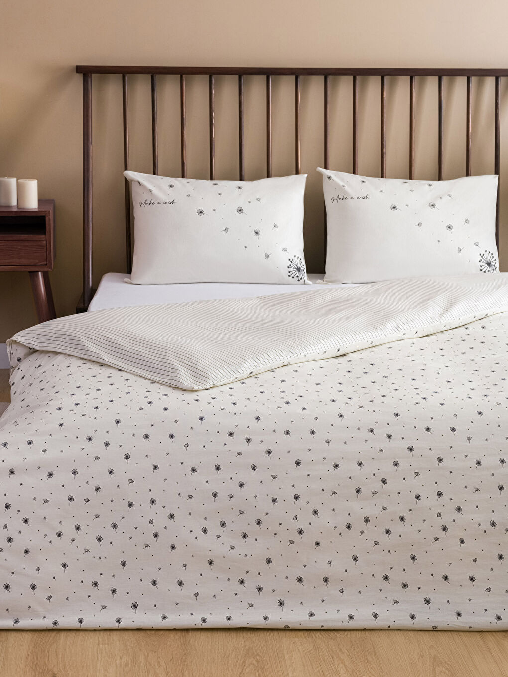 Set cu husă pentru pilotă dublă cu model