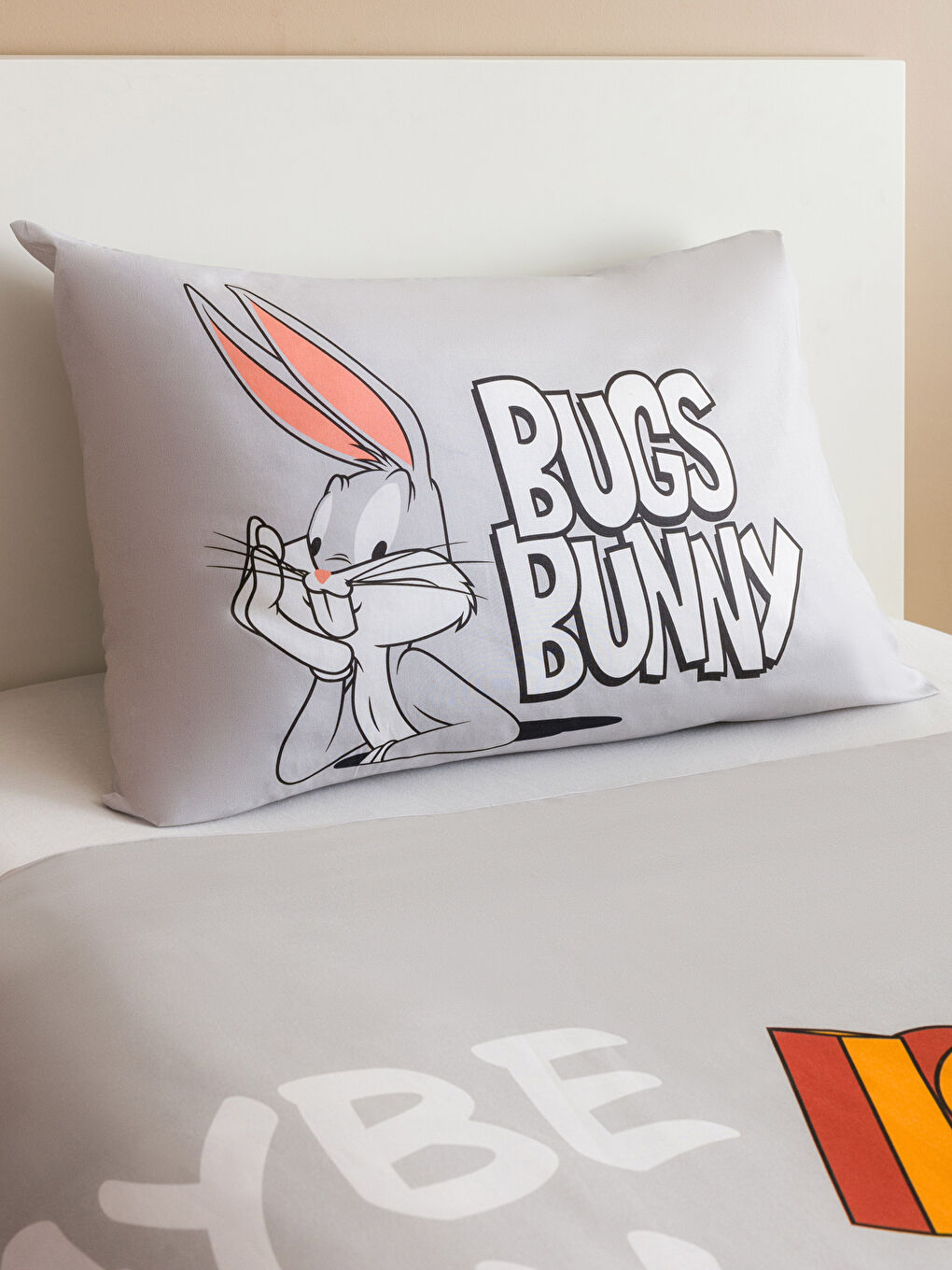 Karışık Bugs Bunny Baskılı Tek Kişilik Nevresim Seti-2
