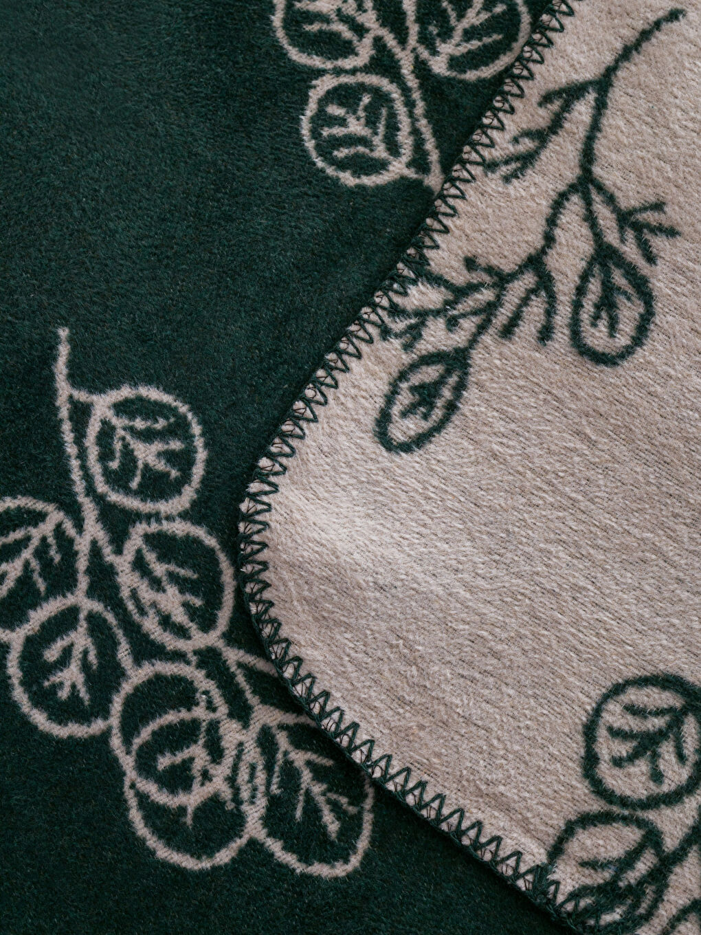 Двойно одеяло с цветен отпечатан десен 200x220 см-3