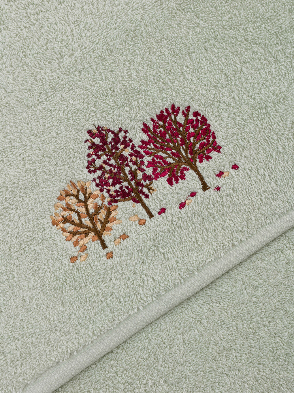 Embroidered Cotton Face Towel 50x80 cm-3