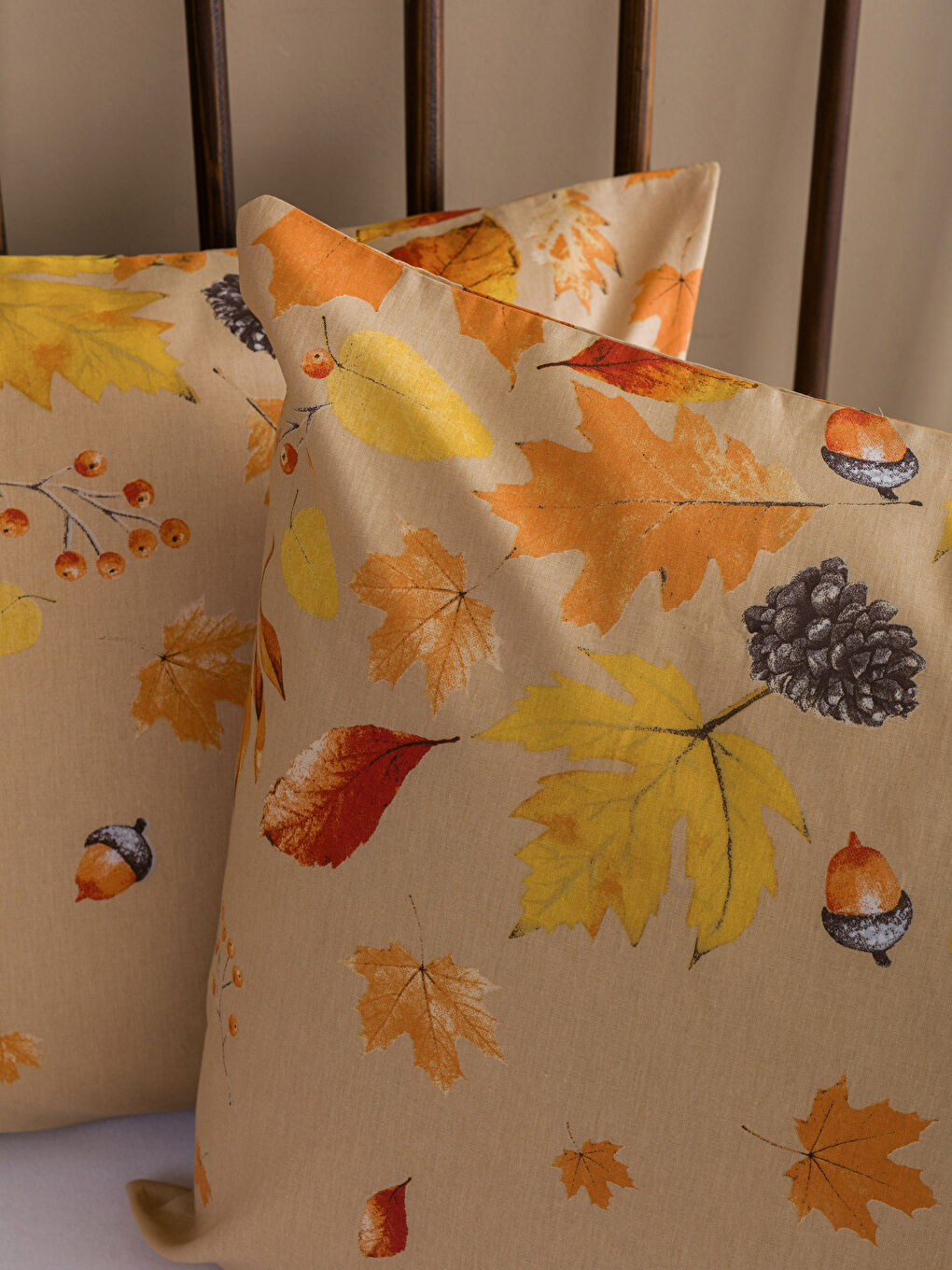 Karışık Yaprak Baskılı Pamuklu Yastık Kılıfı 2'li 50x70 cm-2