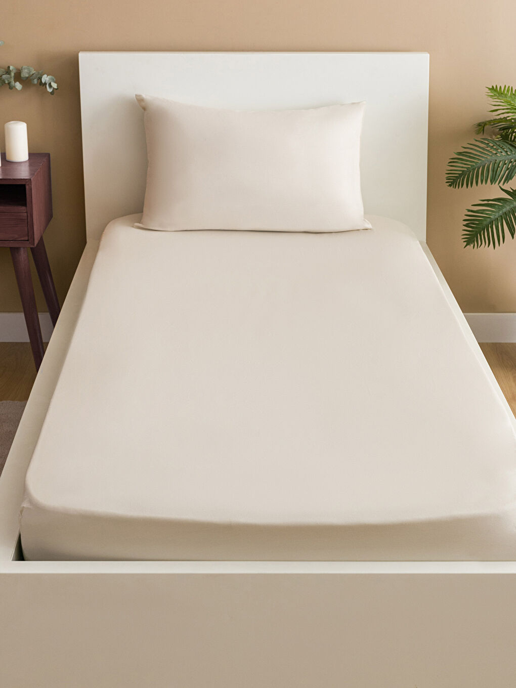 Bej Düz Pamuklu Lastikli Tek Kişilik Çarşaf 100x200x30 cm