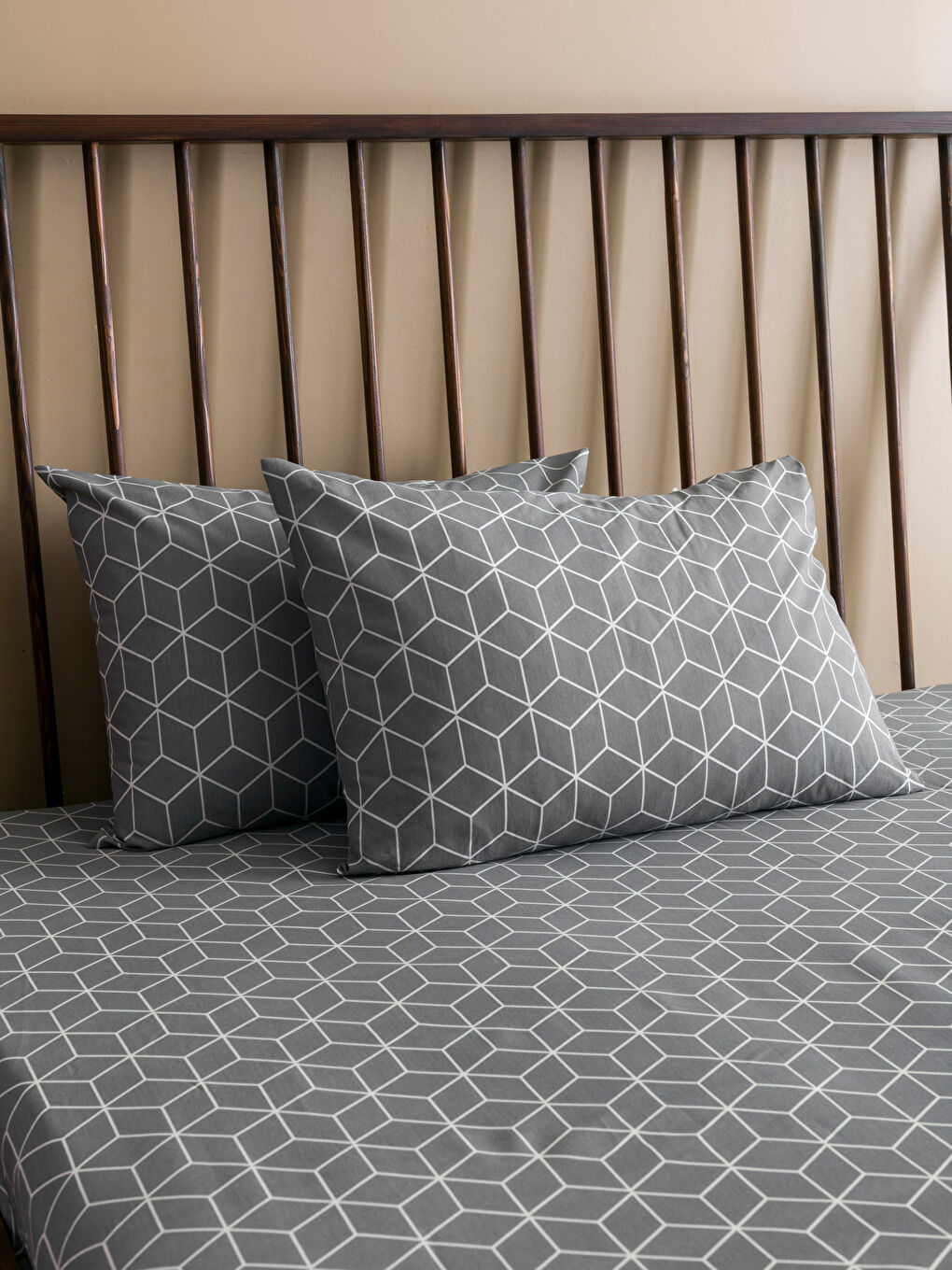 Set Cearșaf Dublu Ajustat-1