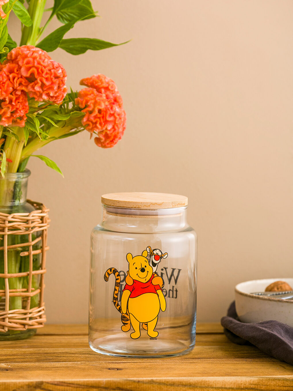 Karışık Winnie The Pooh Baskılı Cam Saklama Kabı 1080 ml