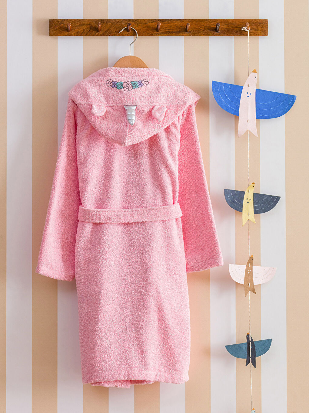 Pembe Baskılı Kız Çocuk Bornoz-1