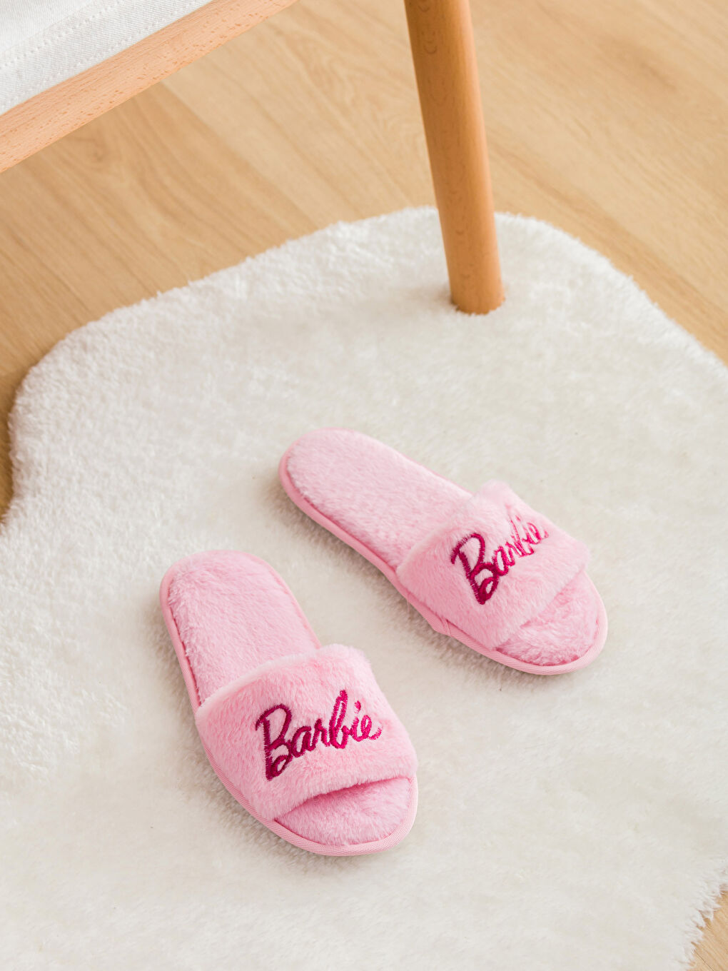 Papuci de casă pentru Femei cu Imprimeu Barbie-2