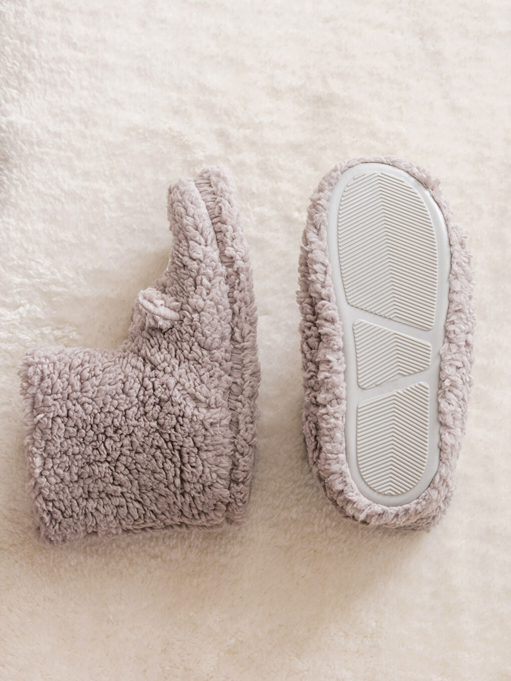 Gri 3D Detaylı Nakışlı Pelüş Kadın Ev Botu-7