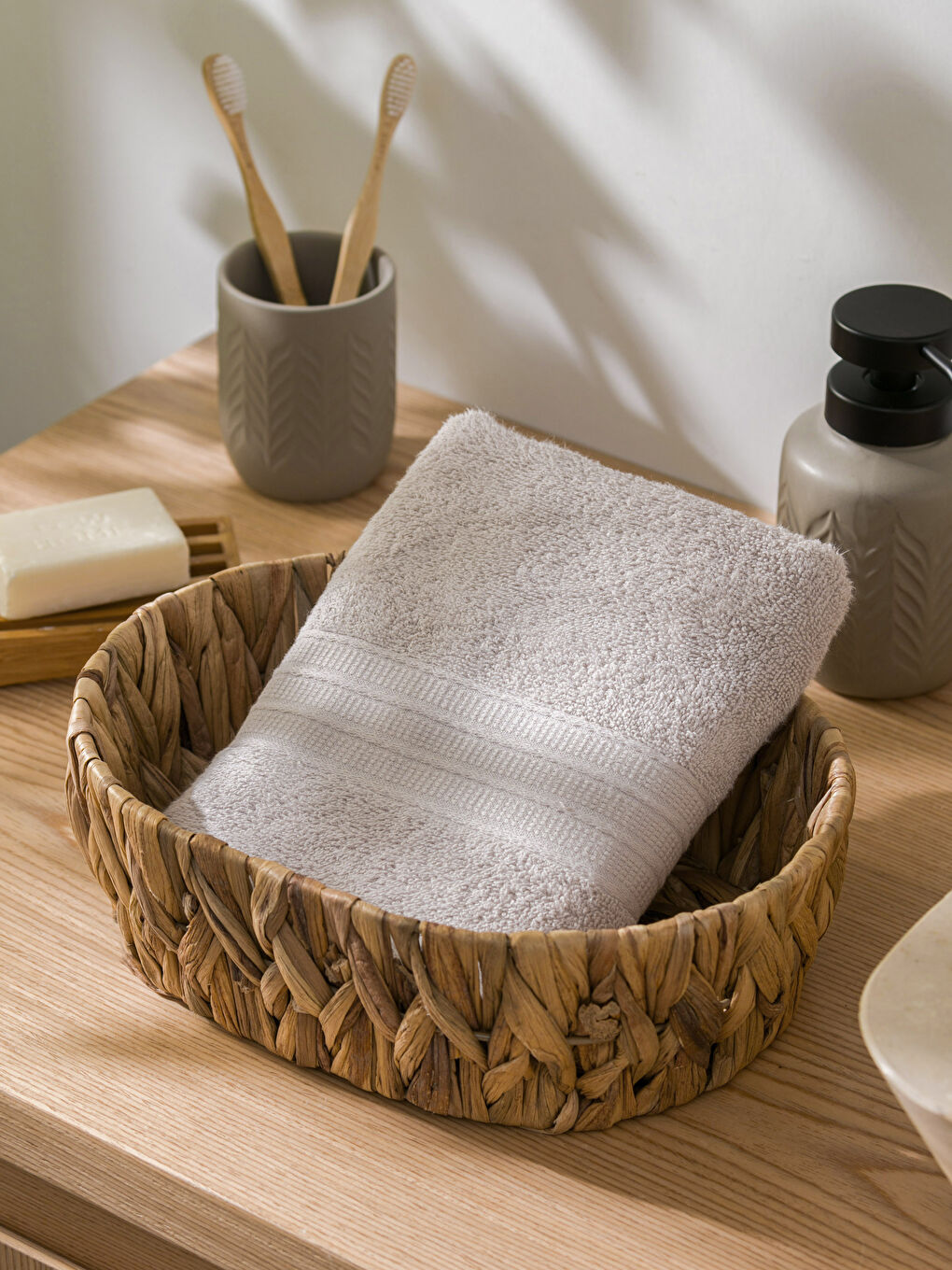 Gri Düz Pamuklu Yüz Havlusu 50x80 cm