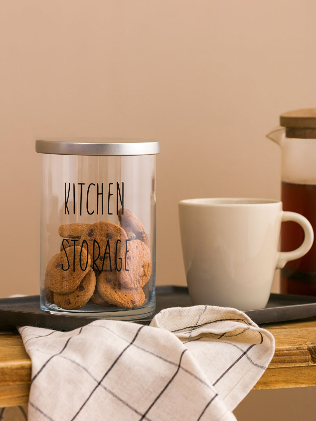 Siyah Kapaklı Saklama Kabı 1050 ml