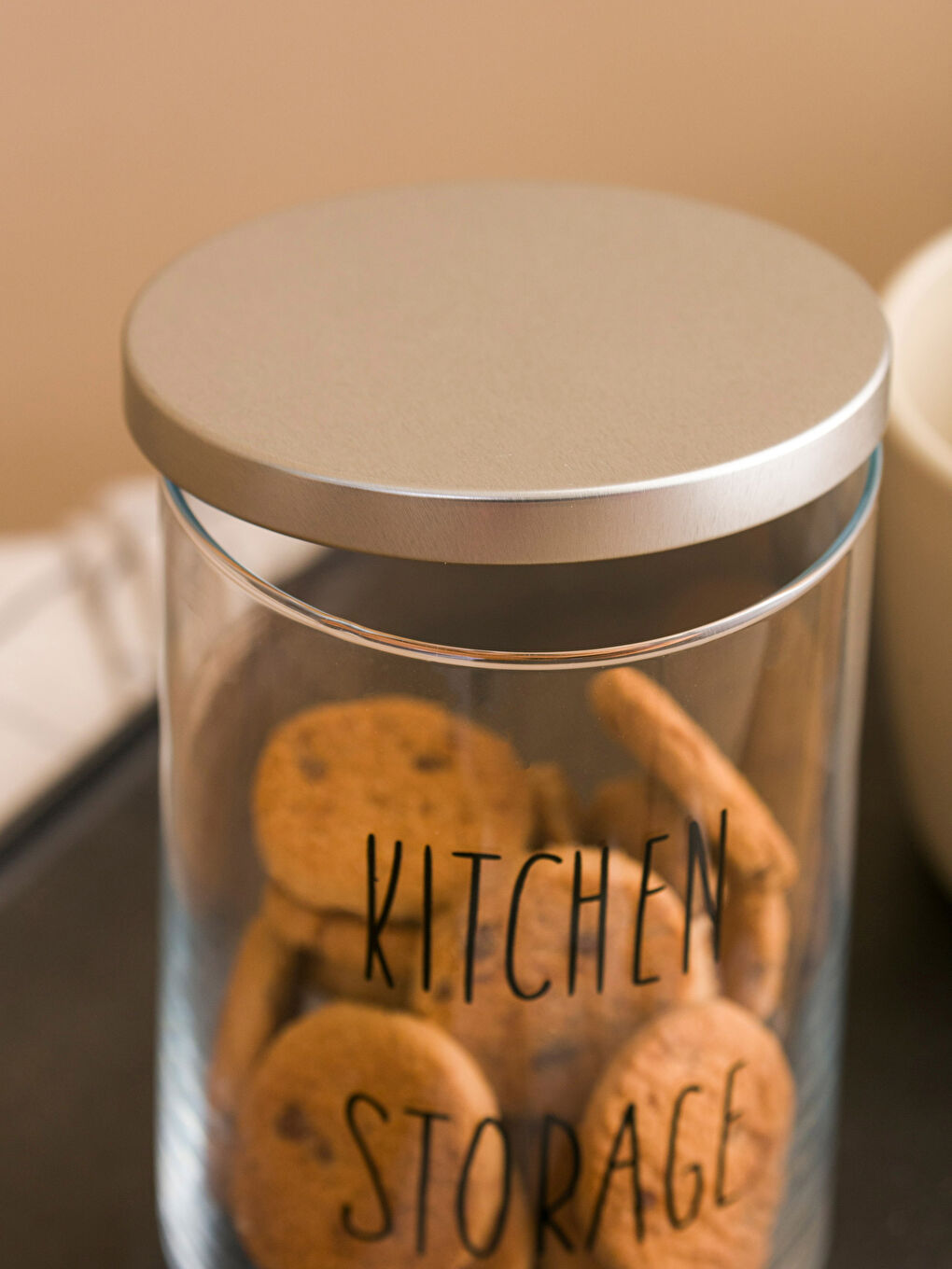 Siyah Kapaklı Saklama Kabı 1050 ml-2