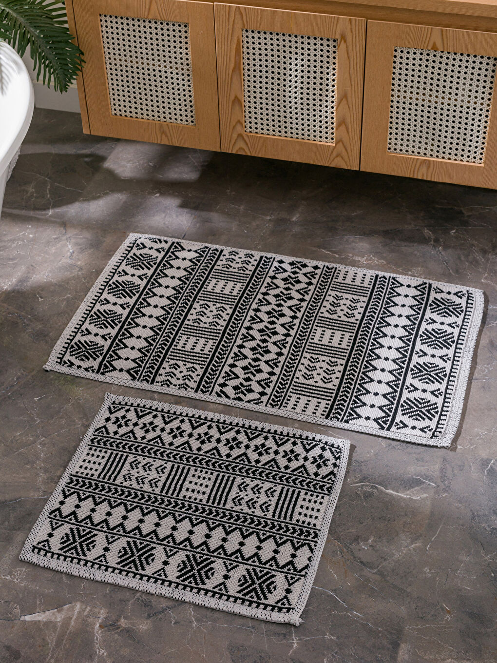 Geometric Patterned Bath Mat 2 Pack