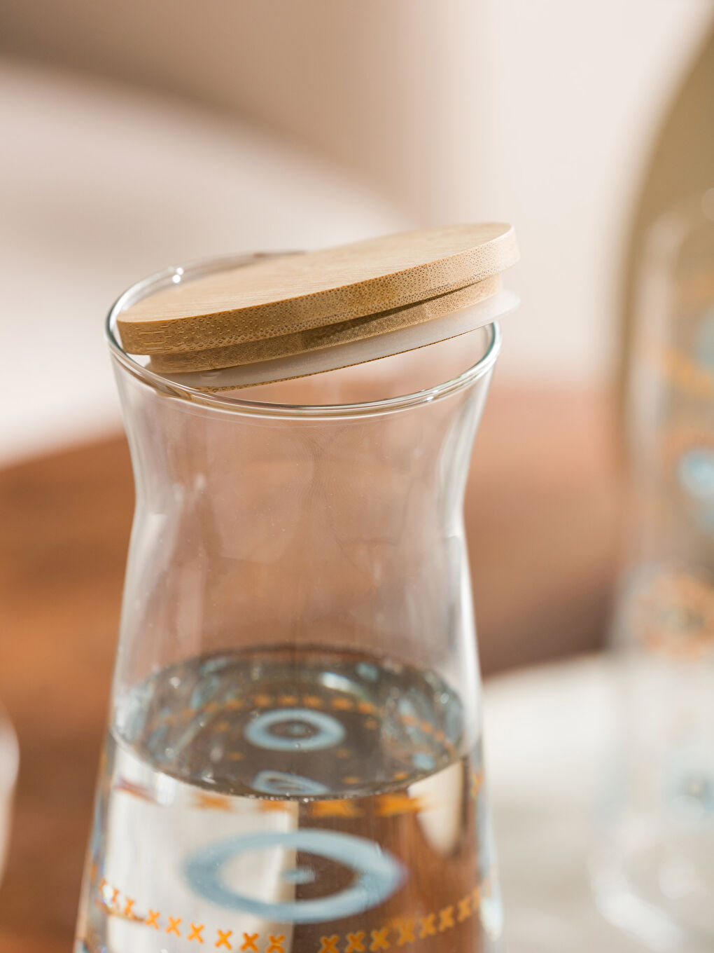 Karışık Göz Baskılı Kapaklı Sürahi 1100 ml-2