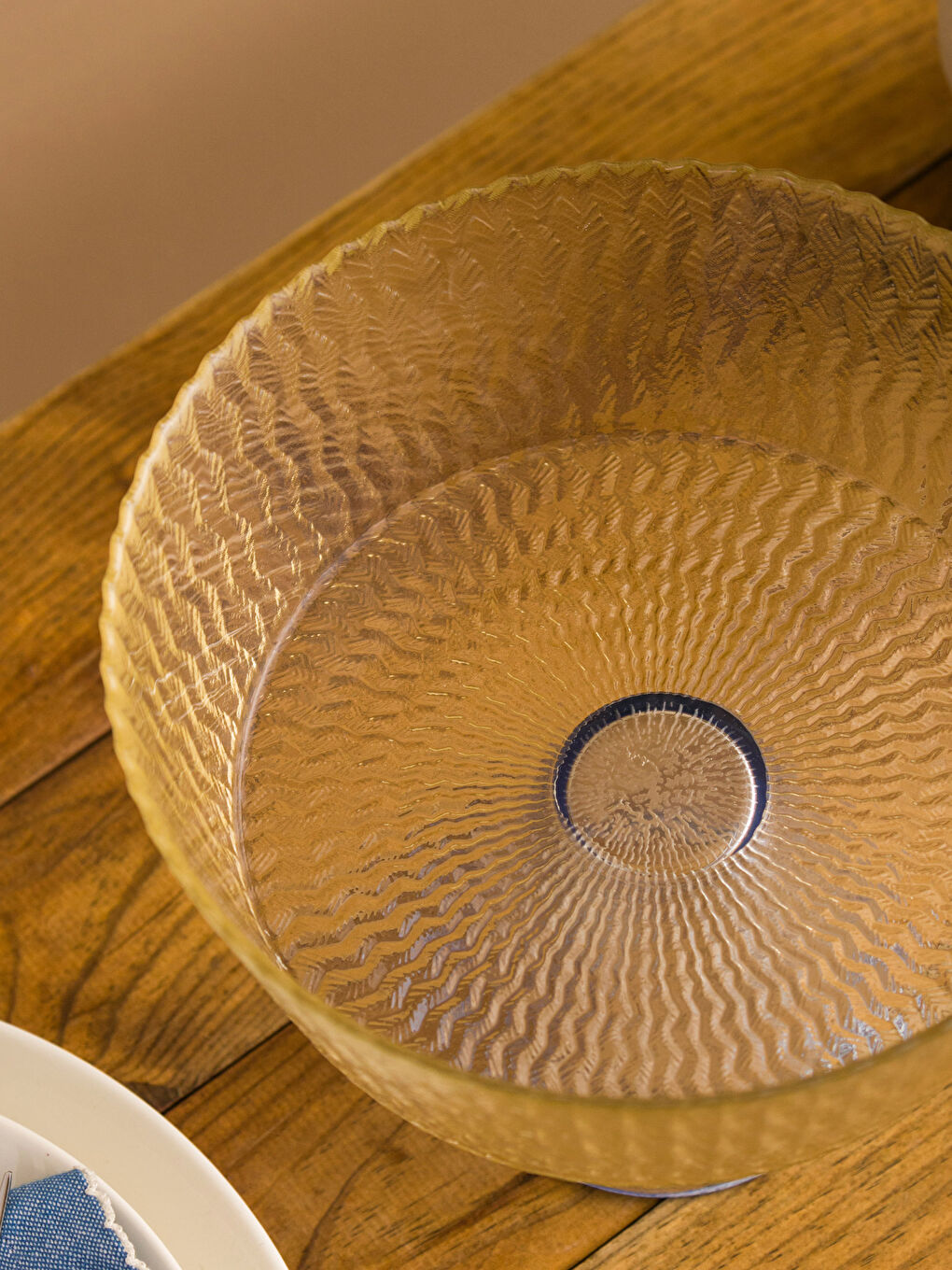 Sarı Kendinden Desenli Ayaklı Sunumluk 21x17 cm-2