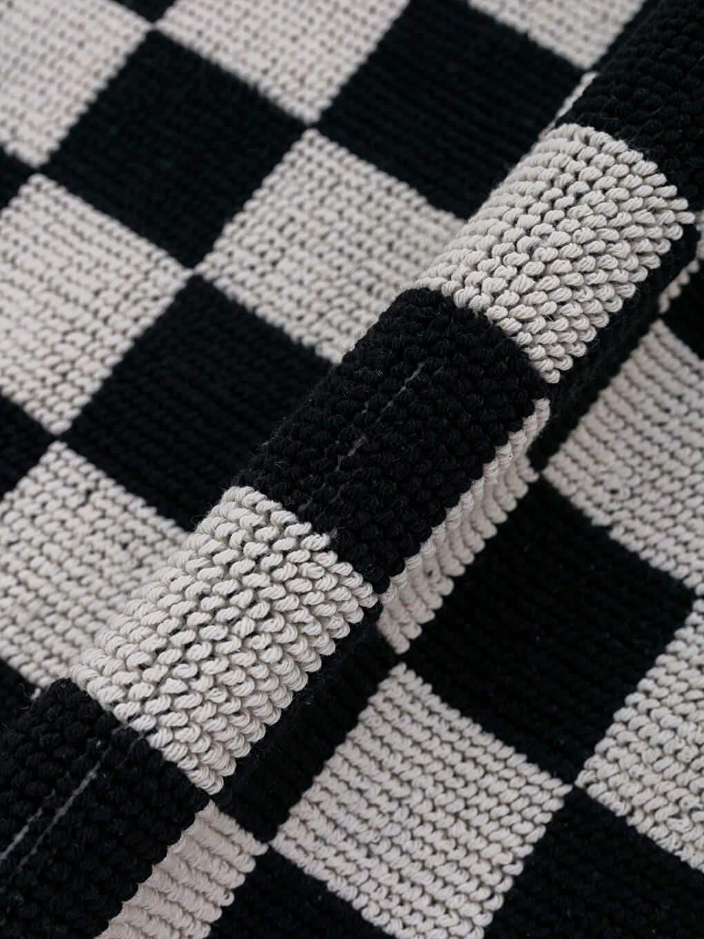 Checker Patterned Bath Mat 2 Pack-2