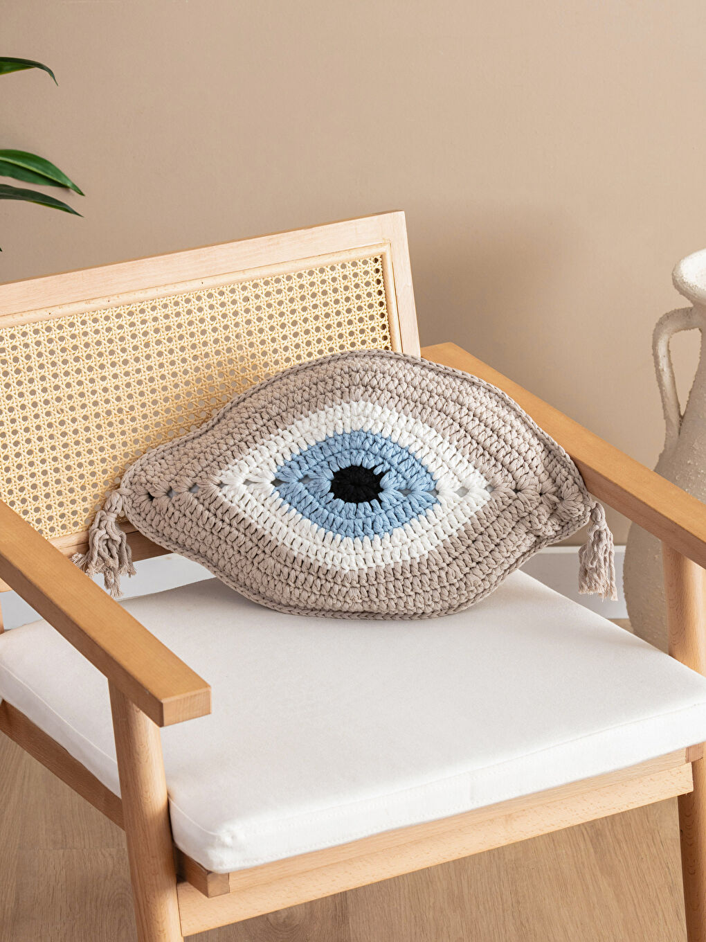 Tassel Detailed Macrame Filled Cushion 57x34 Cm