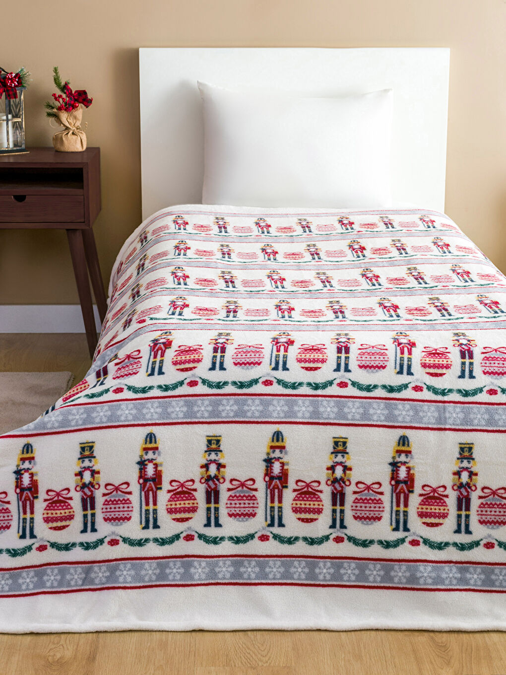 LCW HOME Nutcracker Printed Single Blanket 150x220 Cm -W3FU62Z8-F9C