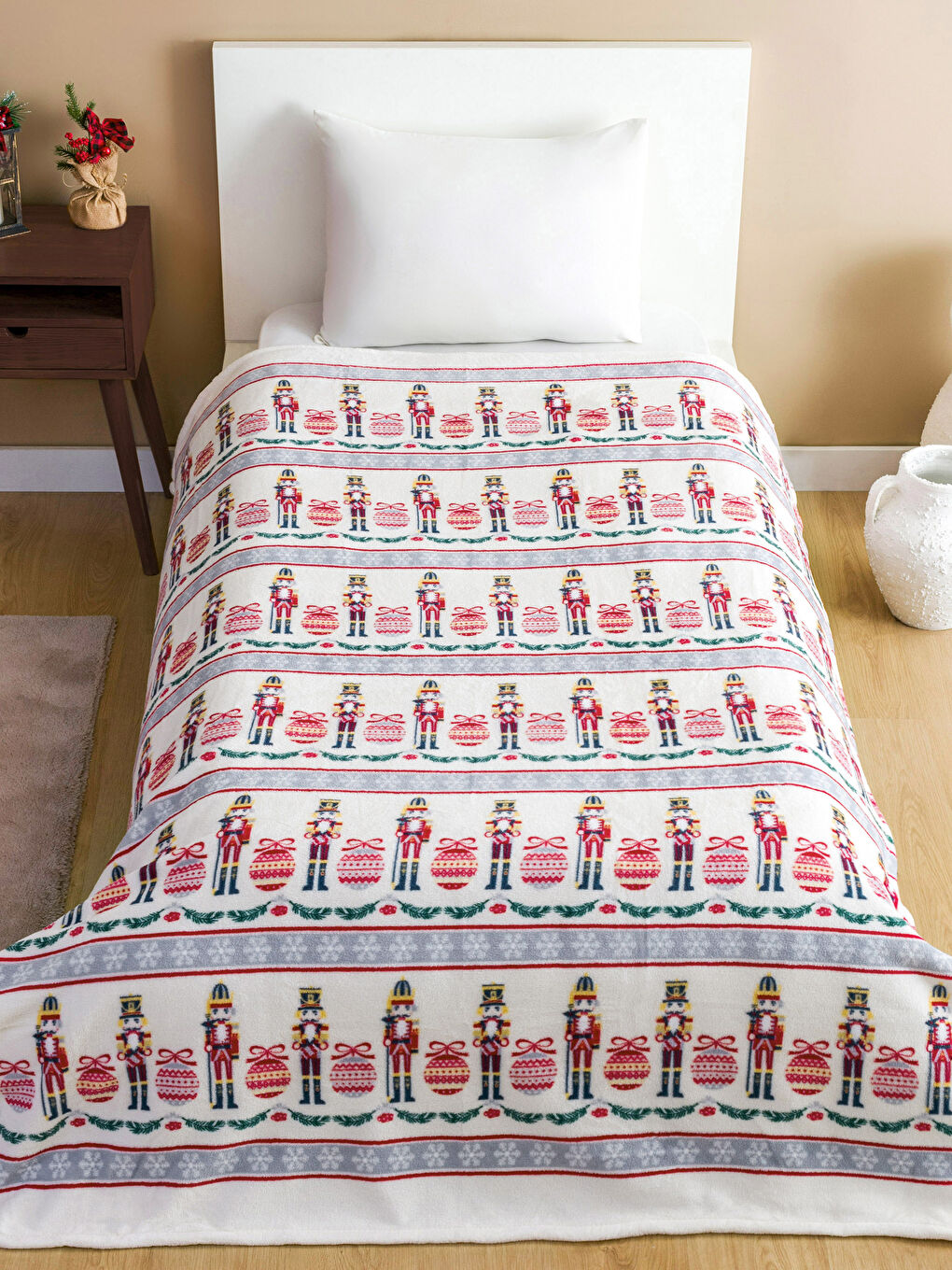 LCW HOME Nutcracker Printed Single Blanket 150x220 Cm -W3FU62Z8-F9C