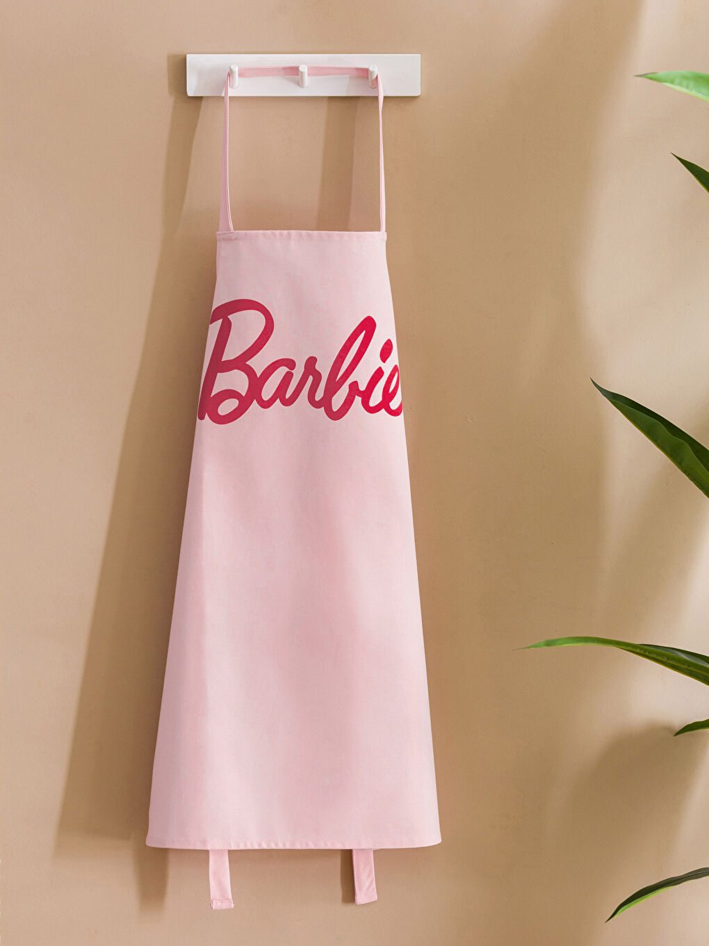 LCW HOME Pembe Barbie Baskılı Mutfak Önlüğü - 1