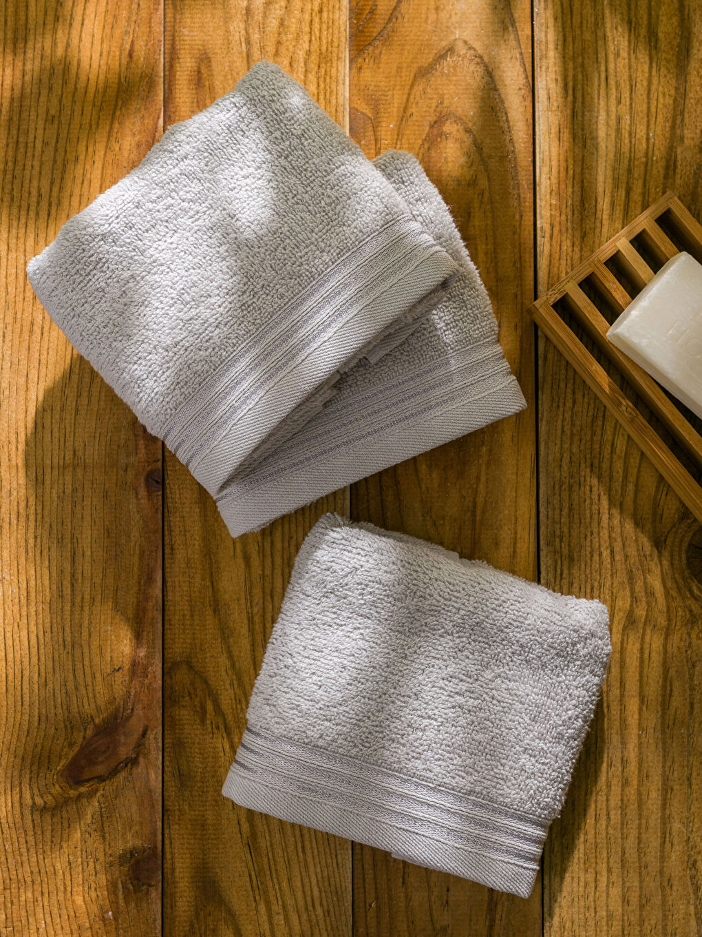 Gri Nakışlı Pamuklu El Havlusu 3'lü 30x50 cm-2