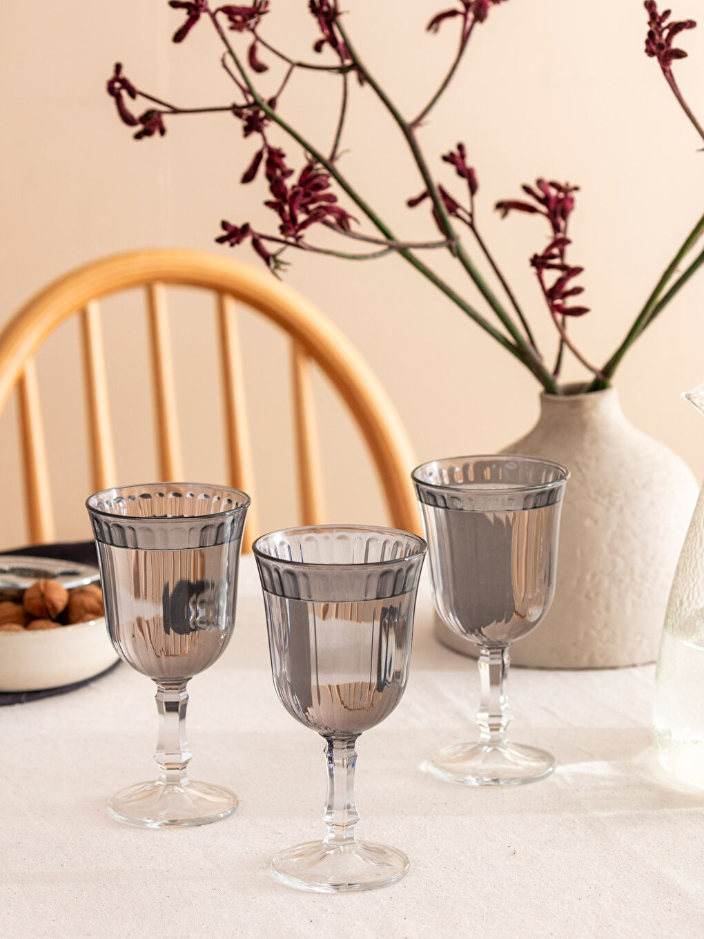 Antrasit Cam Ayaklı Su Bardağı 3'lü 240 ml-1