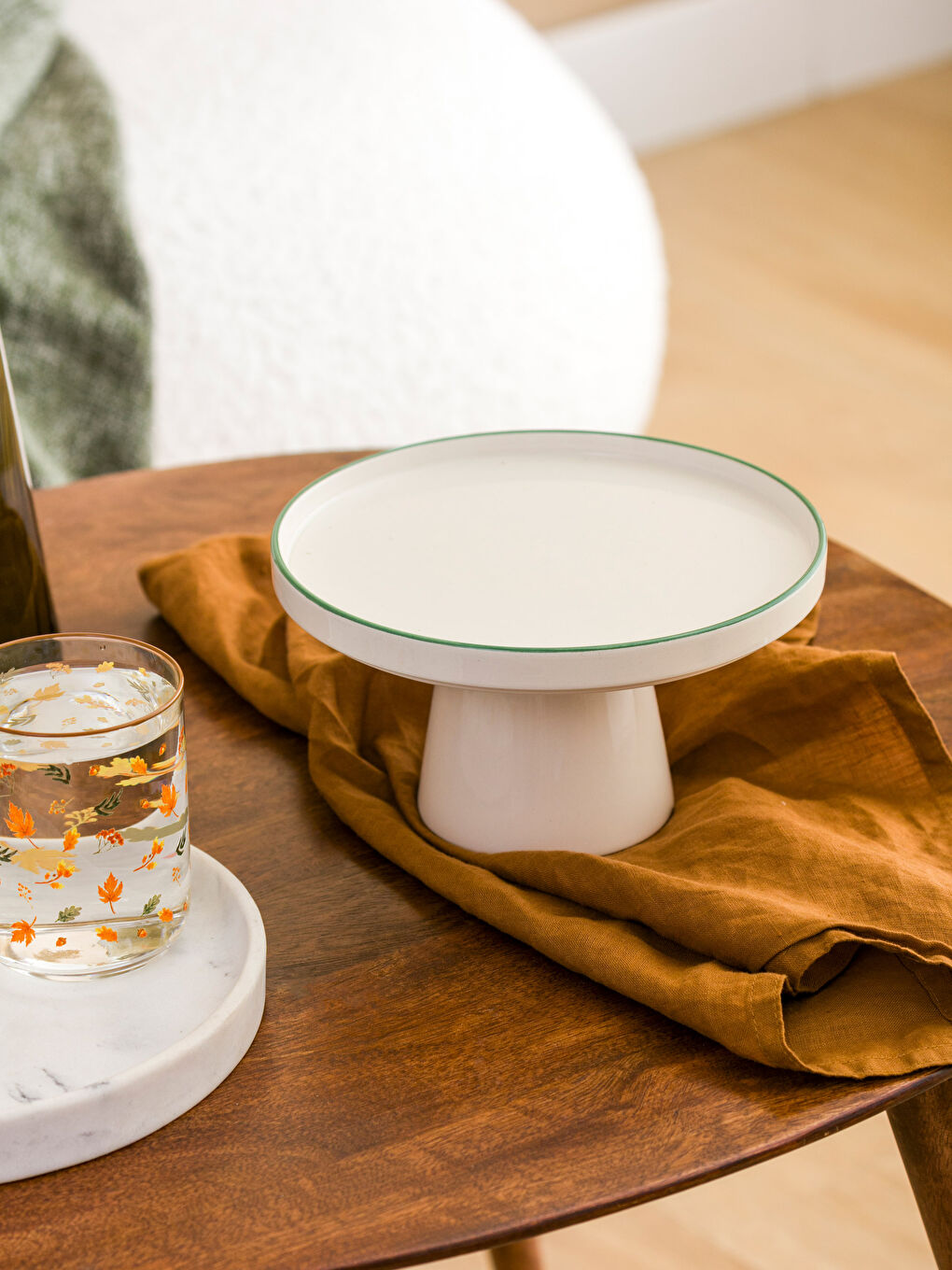 Yeşil Seramik Ayaklı Sunumluk 20 cm-1