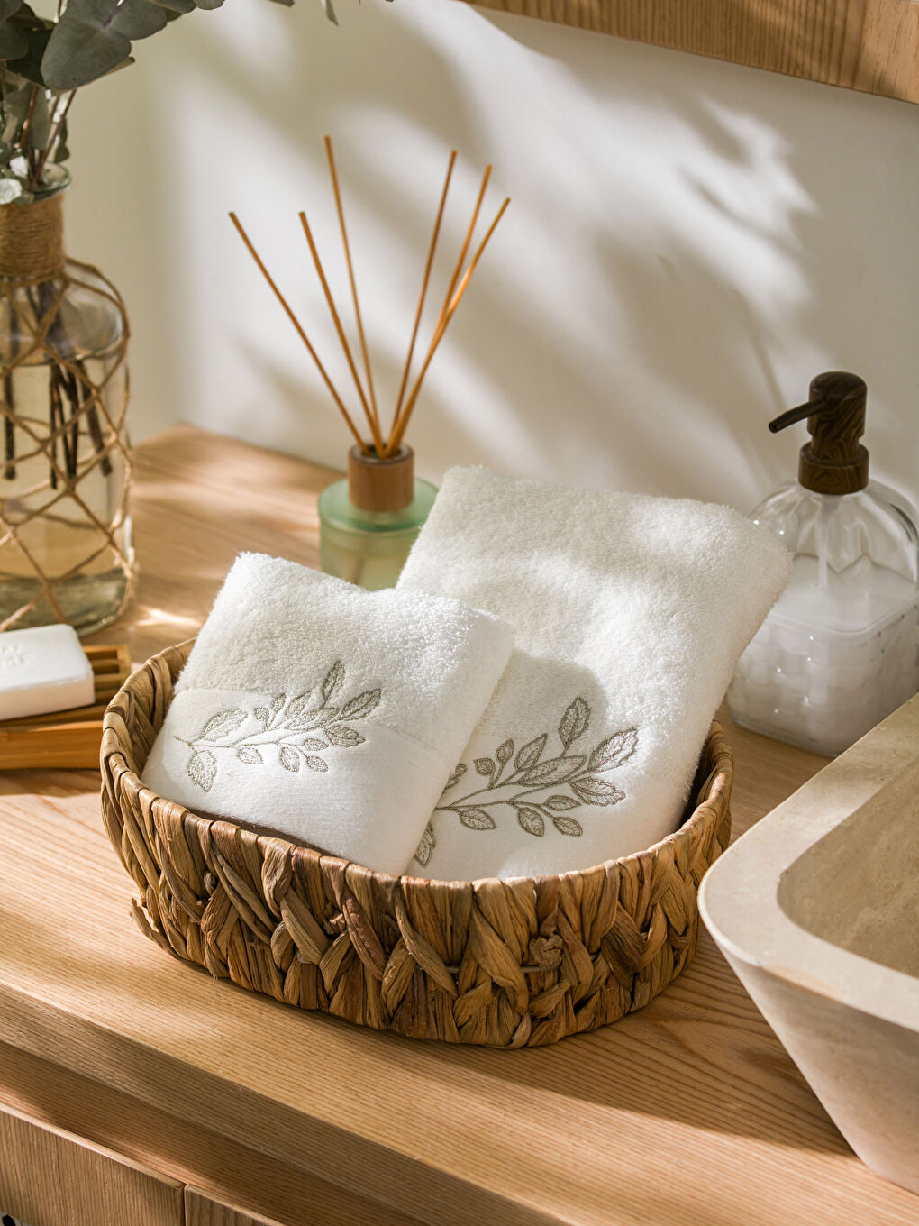 Cotton Embroidered Towel Set 2 Pack-1