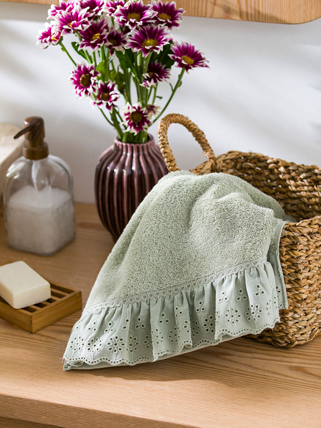 Yeşil Püsküllü Yüz Havlusu 50x80 cm