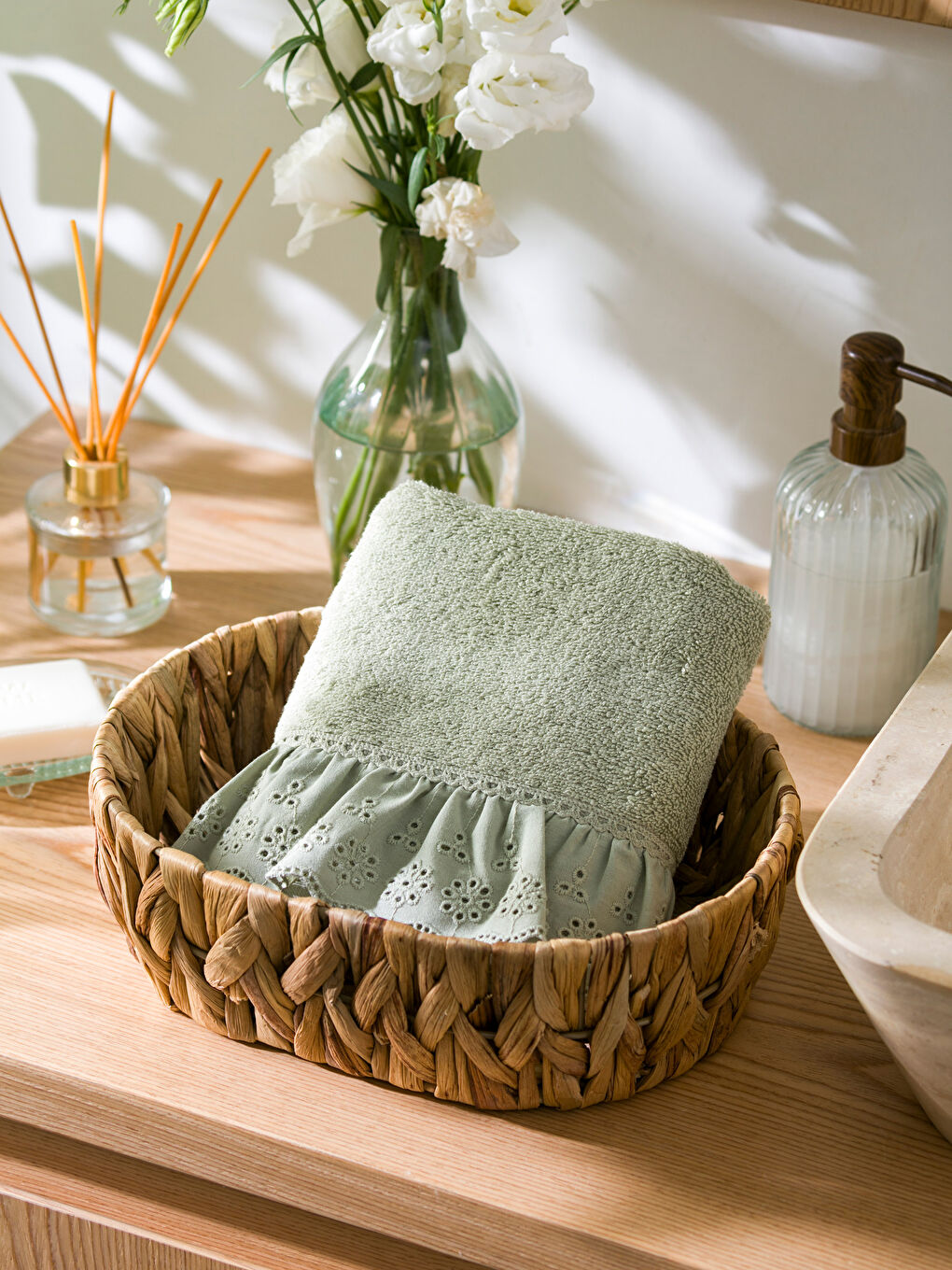 Yeşil Püsküllü Yüz Havlusu 50x80 cm-1