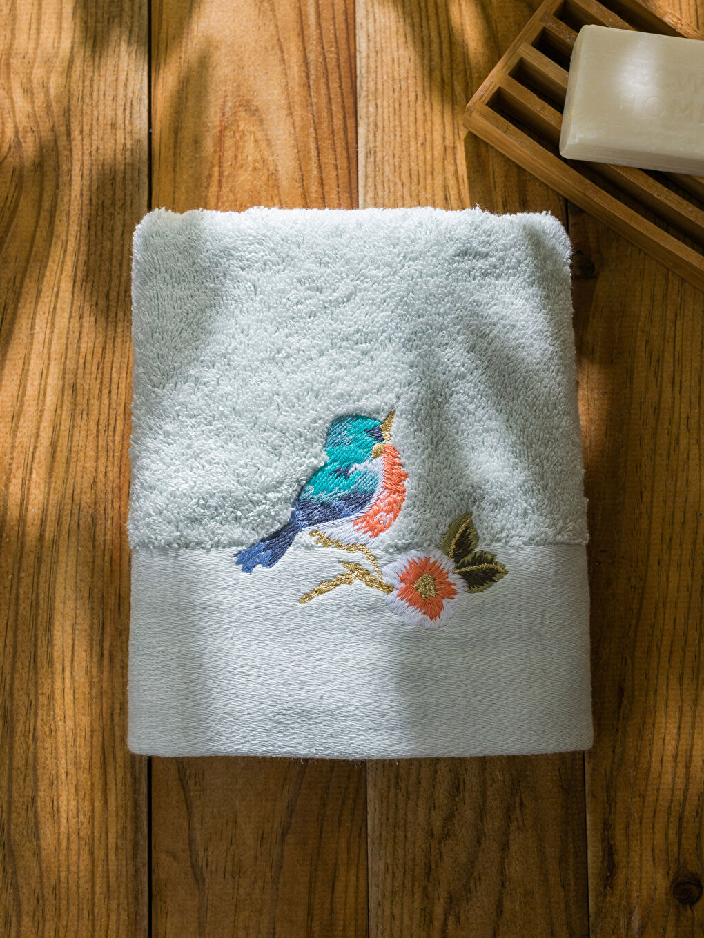 Embroidered Hand Towel 50x80 cm-2