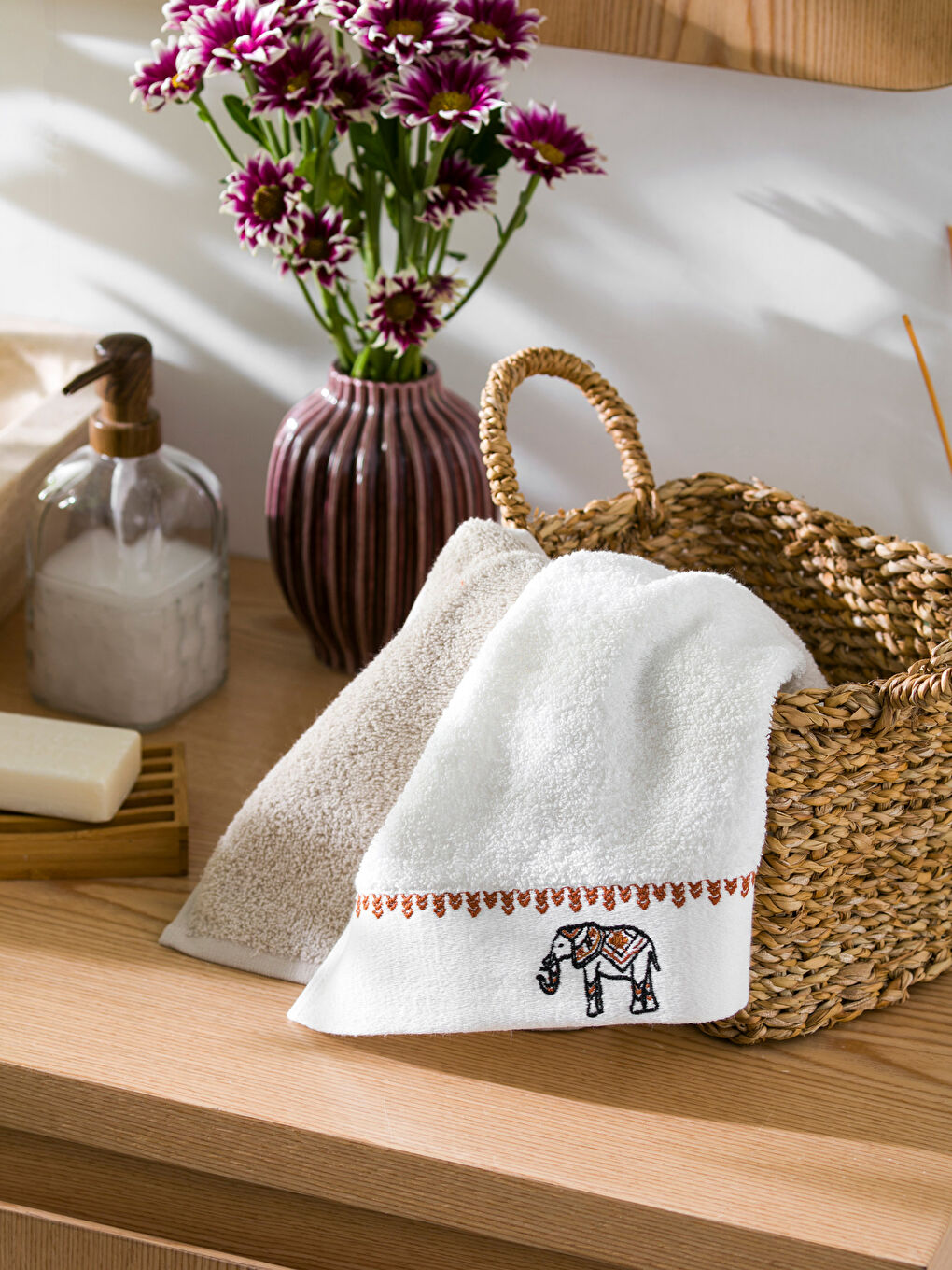 Ekru Fil Nakışlı El Havlusu 2'li 30x50 cm